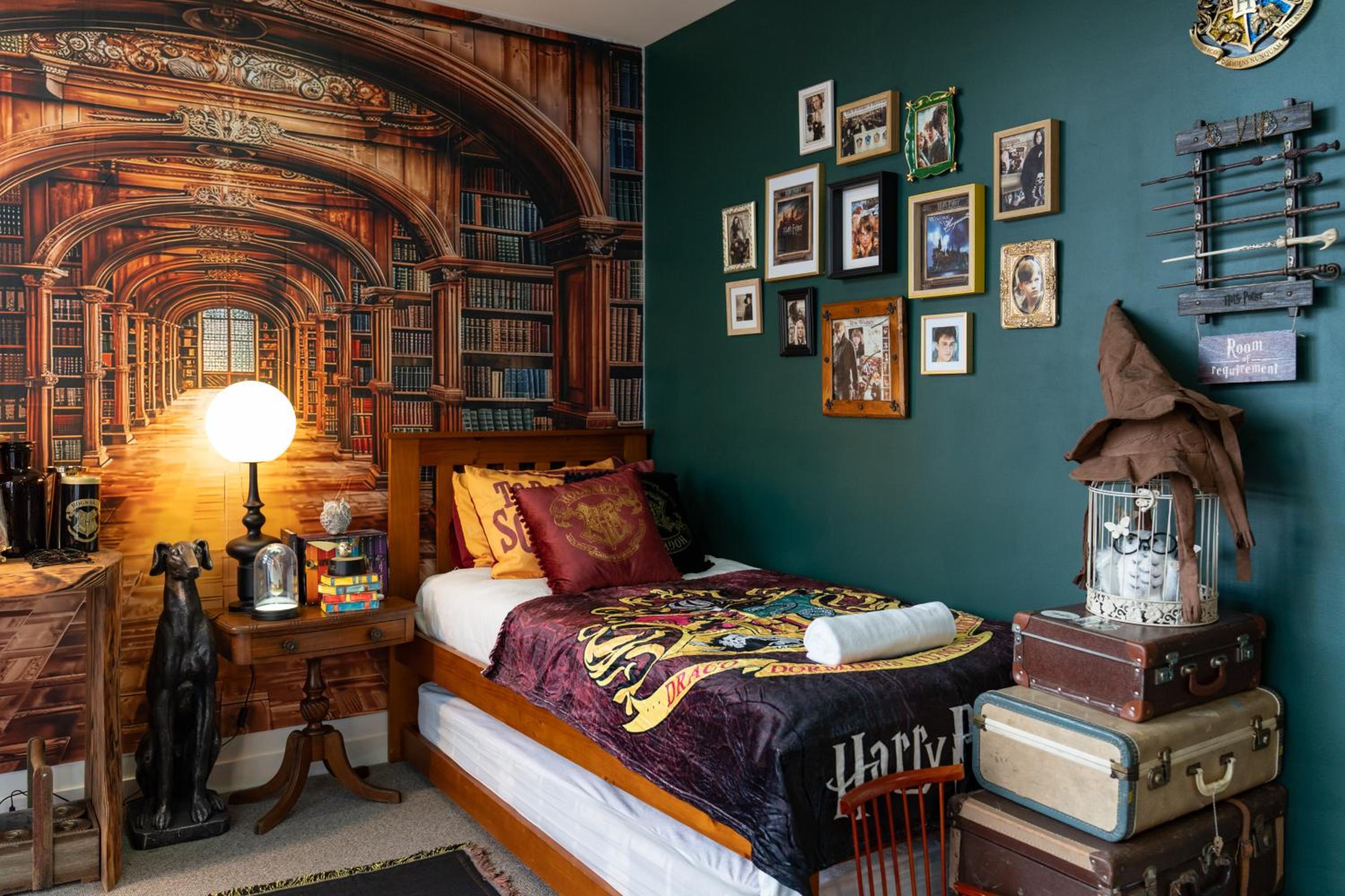 Harry Potter theme apartment Enchanted retreat
