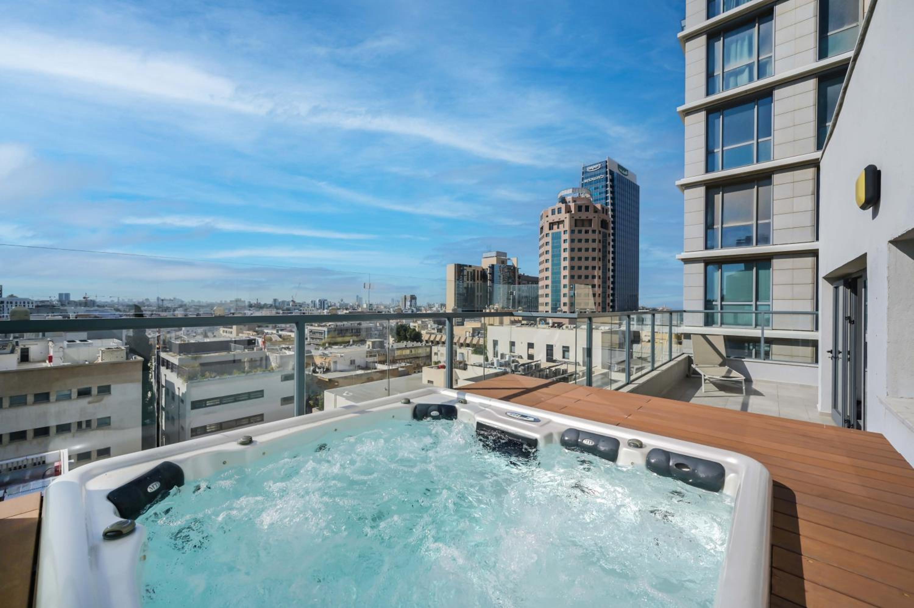 Modern 3 BR Penthouse with Jacuzzi in Rothschild Blvd by HolyGuest view 2