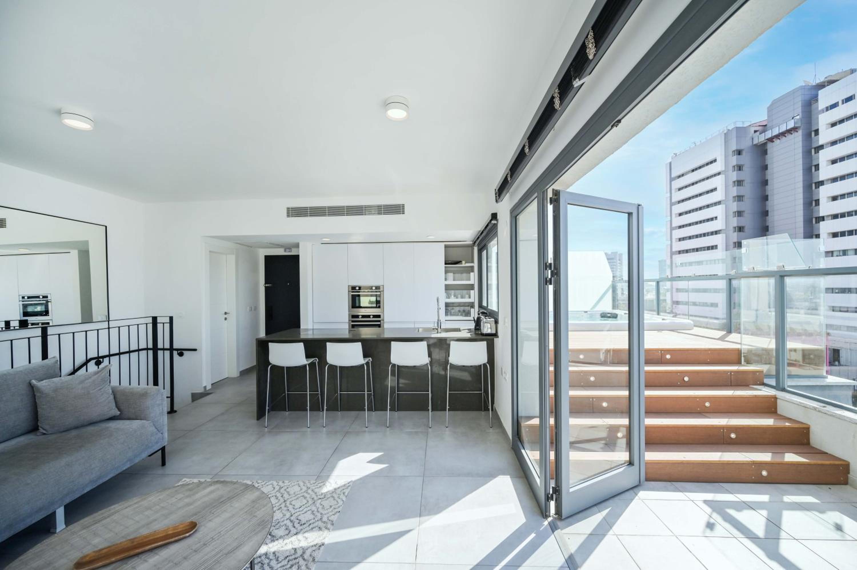 Modern 3 BR Penthouse with Jacuzzi in Rothschild Blvd by HolyGuest view 3