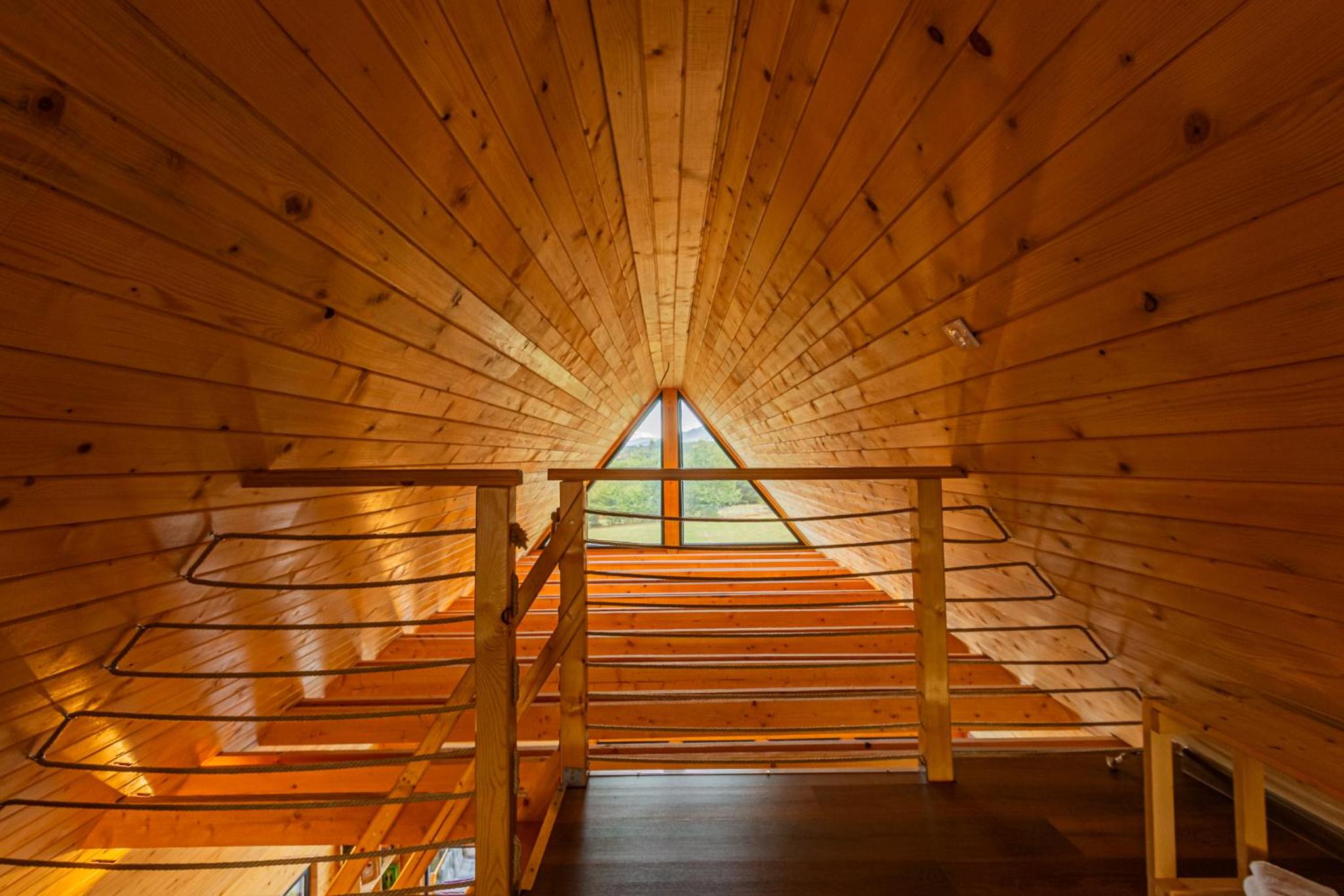 Cabana Timbernest & Hot Tubs