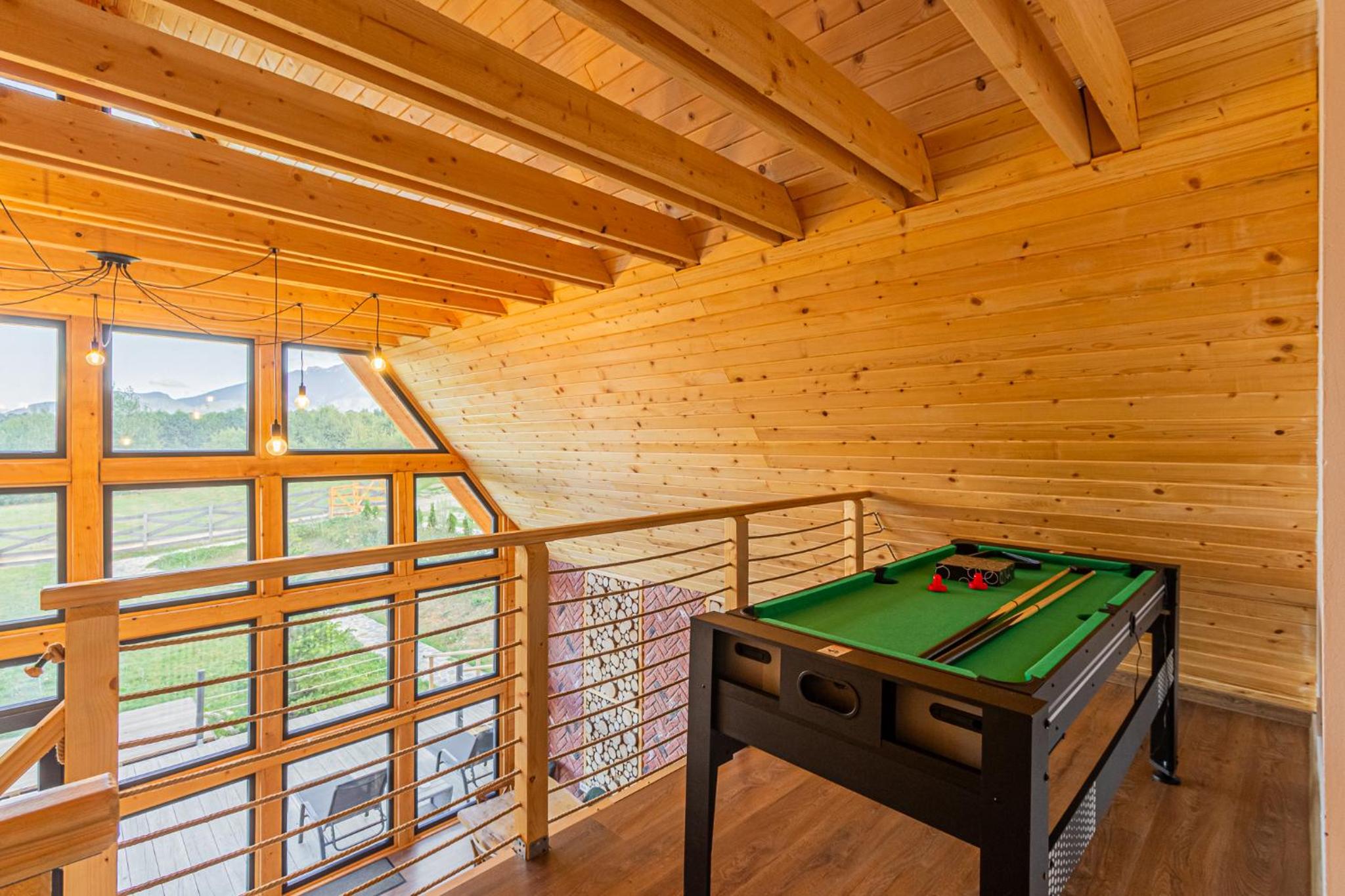 Cabana Timbernest & Hot Tubs