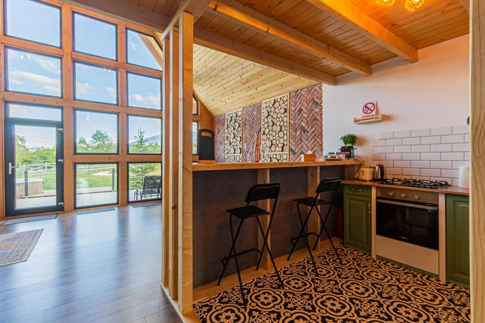 Cabana Timbernest & Hot Tubs