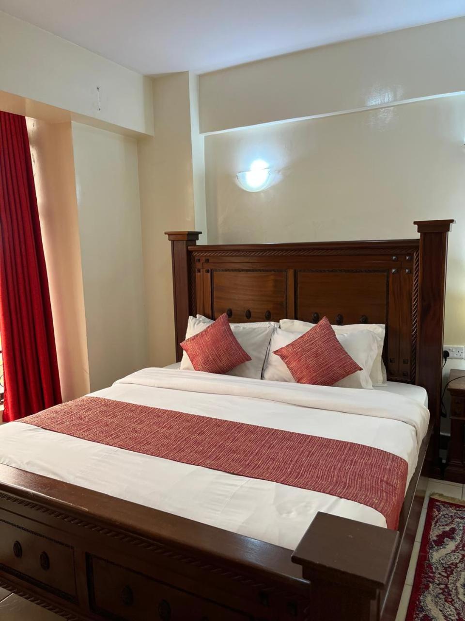 Atlantis Suites and Apartments