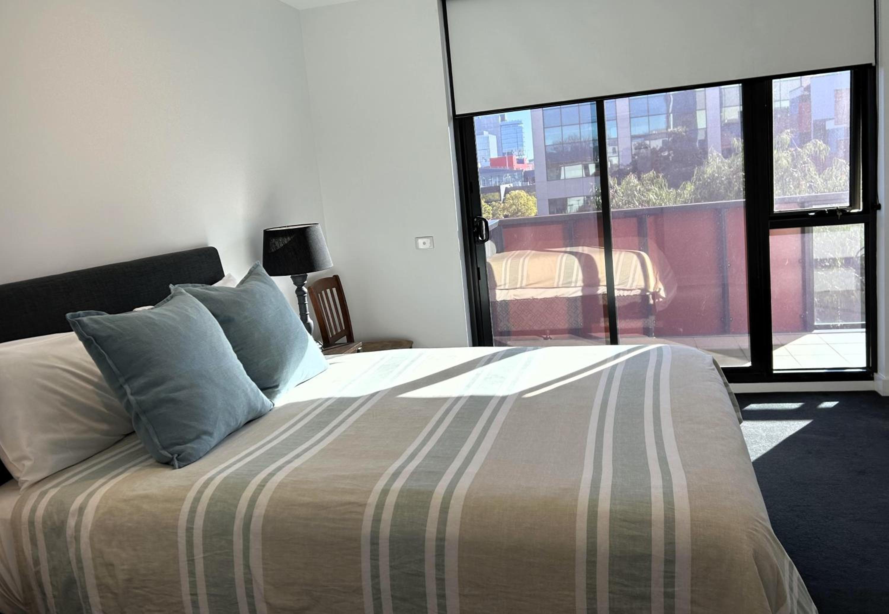 PROMENADE TOWERS 3 Bedroom Apartment with Bay Views on the Geelong Waterfront - 403
