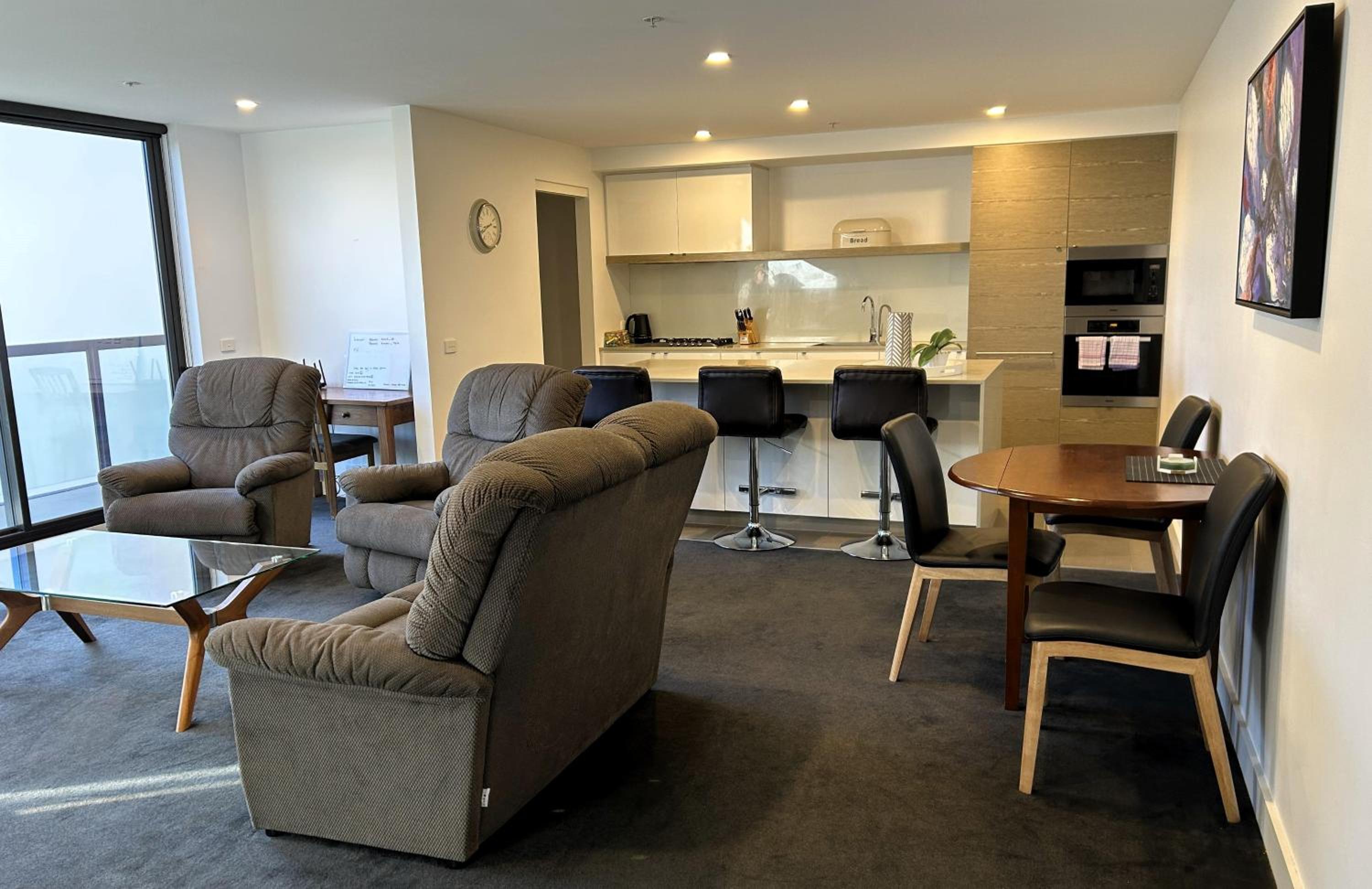 PROMENADE TOWERS 3 Bedroom Apartment with Bay Views on the Geelong Waterfront - 403