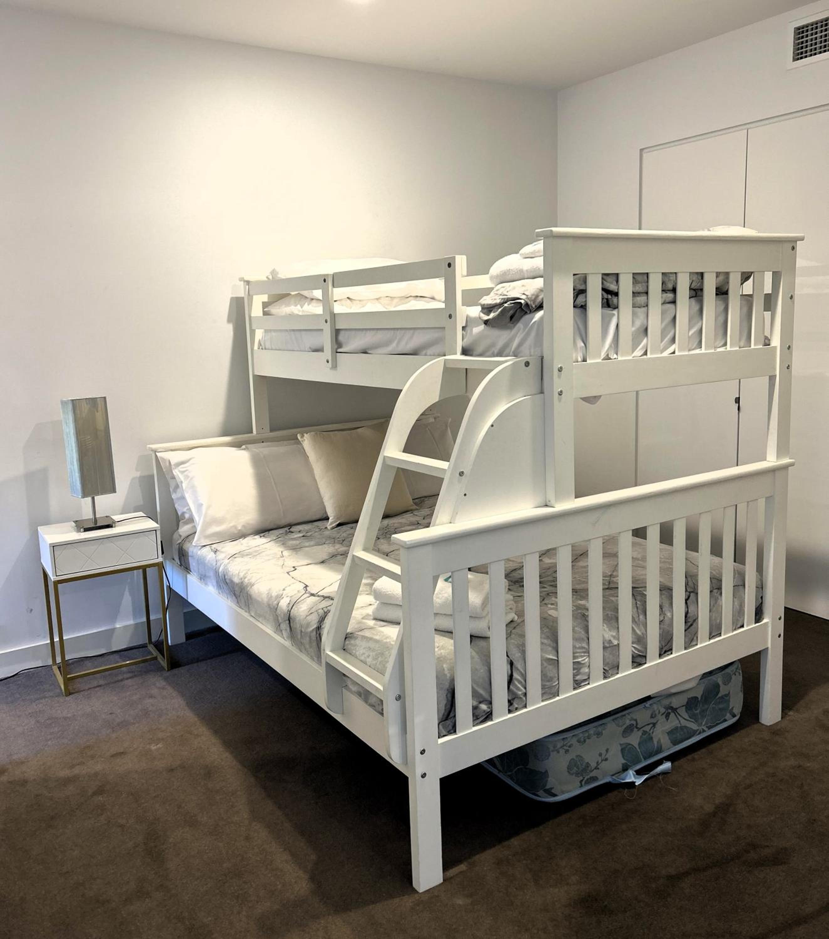 PROMENADE TOWERS 3 Bedroom Apartment with Bay Views on the Geelong Waterfront - 403