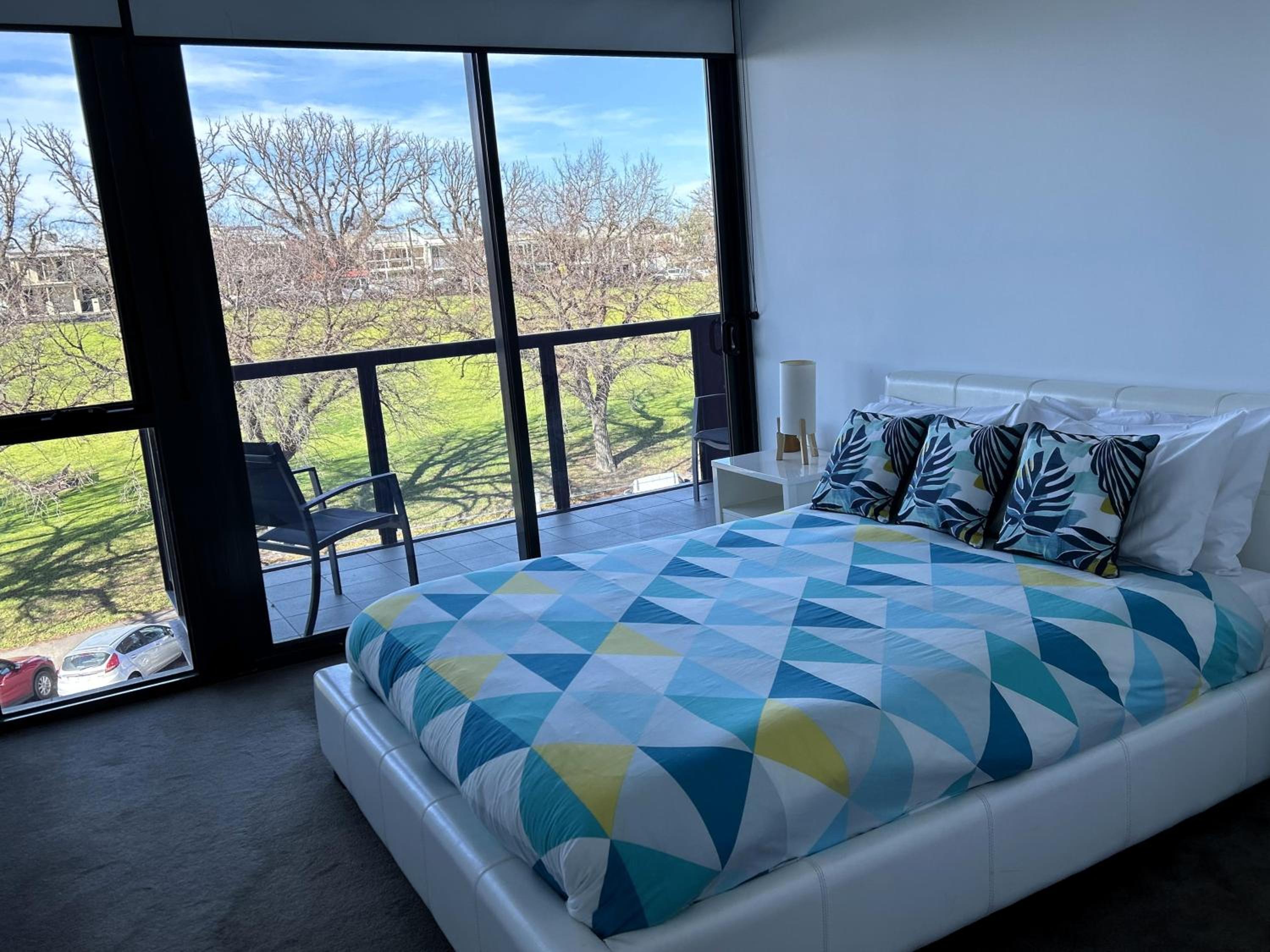 PROMENADE TOWERS 3 Bedroom Apartment with Bay Views on the Geelong Waterfront - 403
