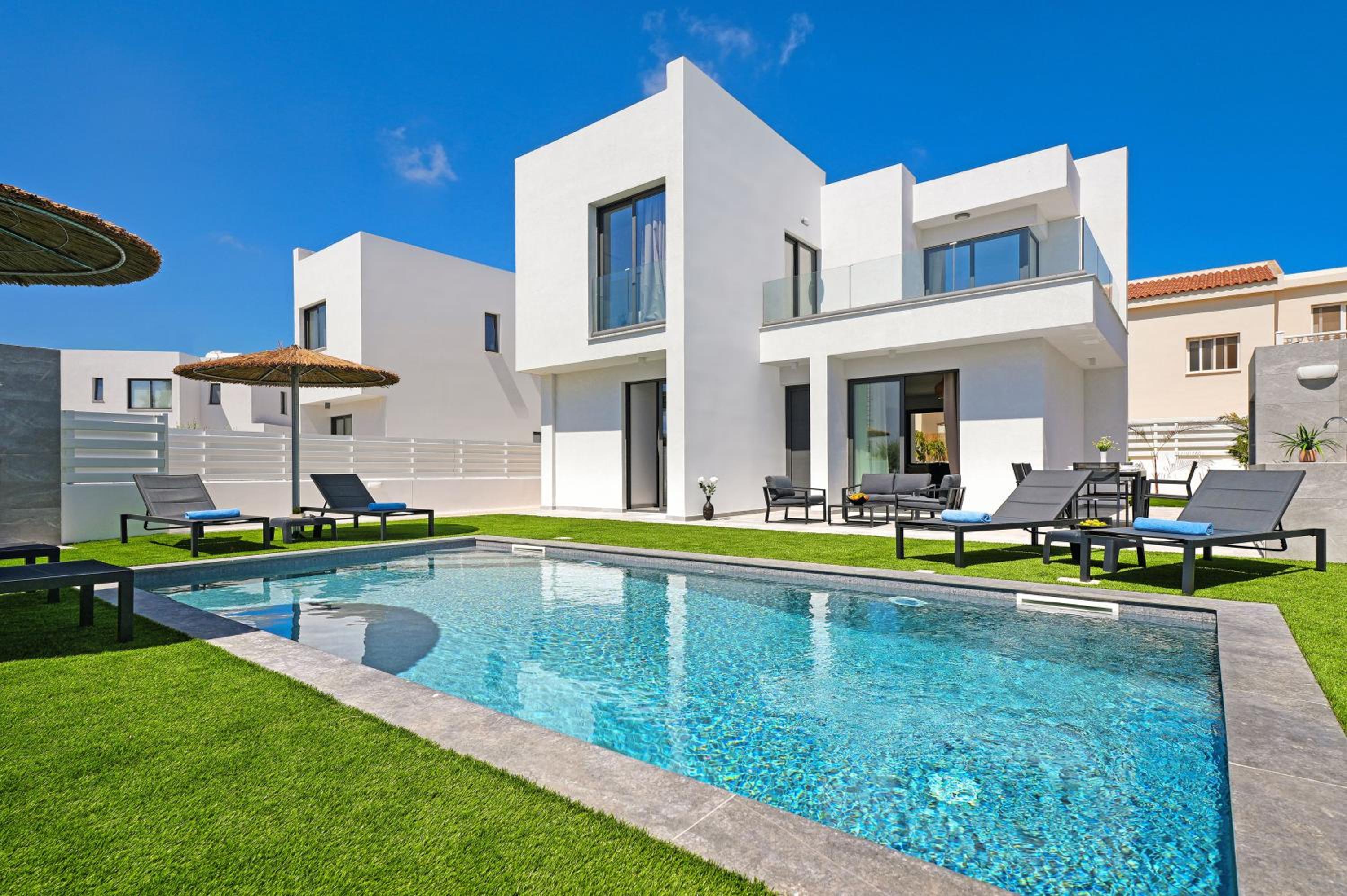 Villa Merope - 3Bed All En-suite