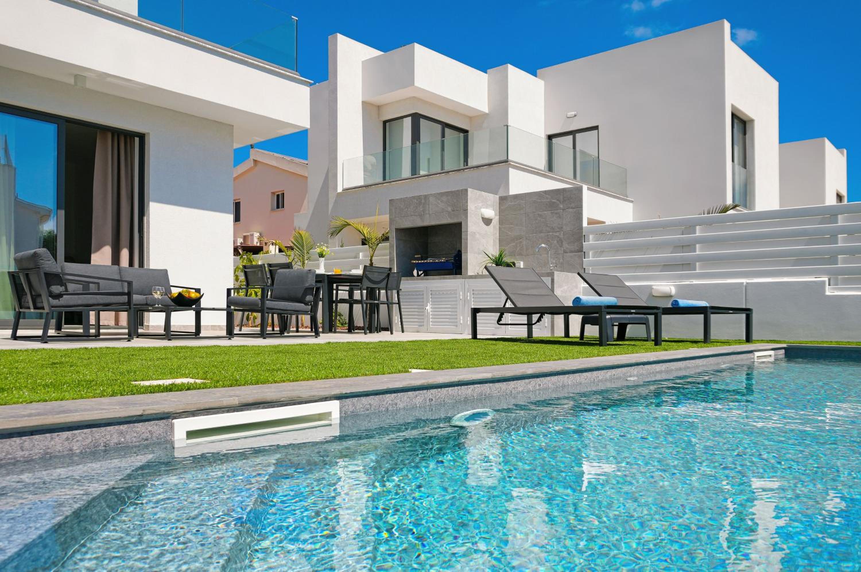 Villa Merope - 3Bed All En-suite