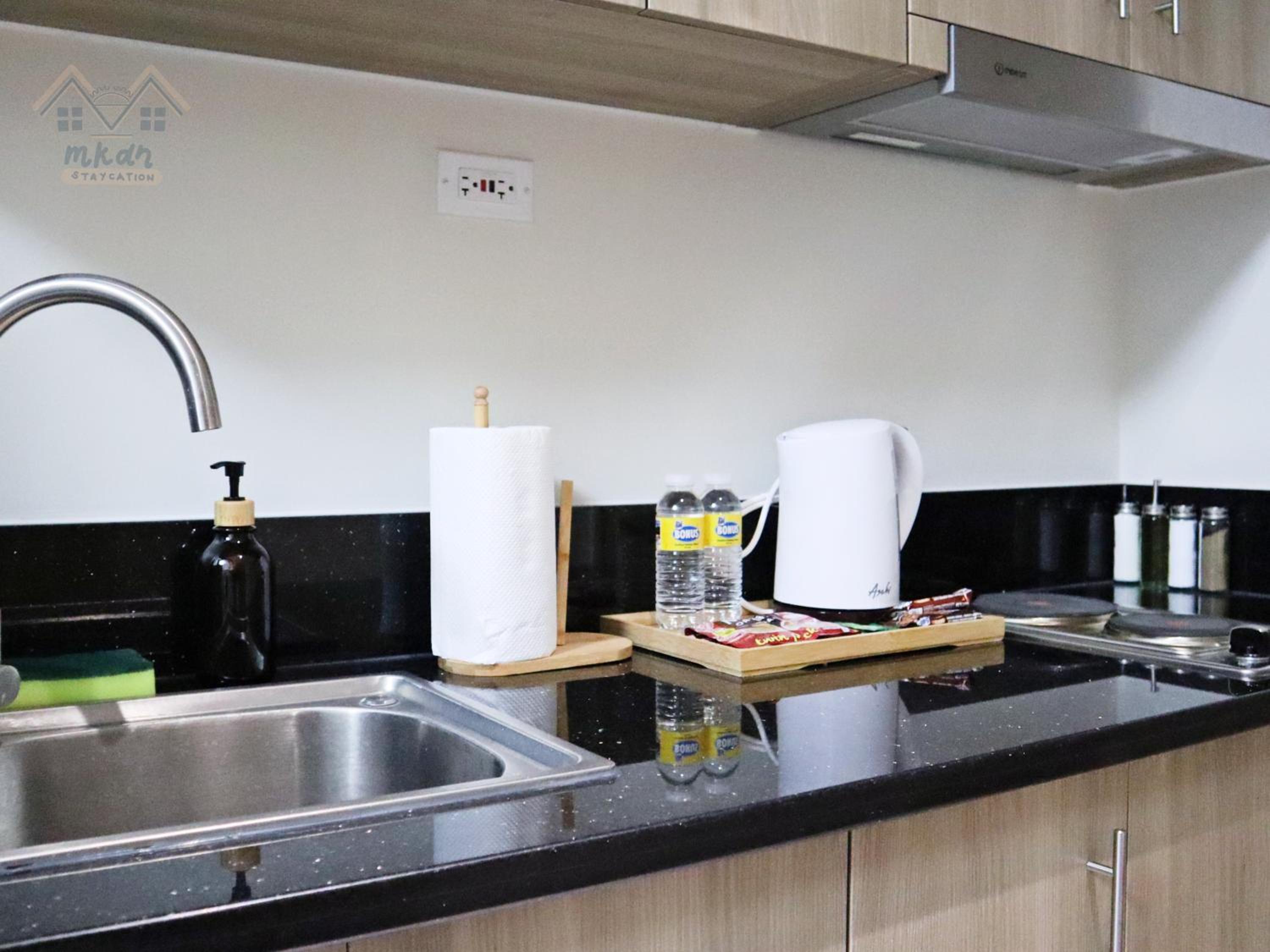 Cozy Vibrant Staycation Netflix Wifi Mandaluyong