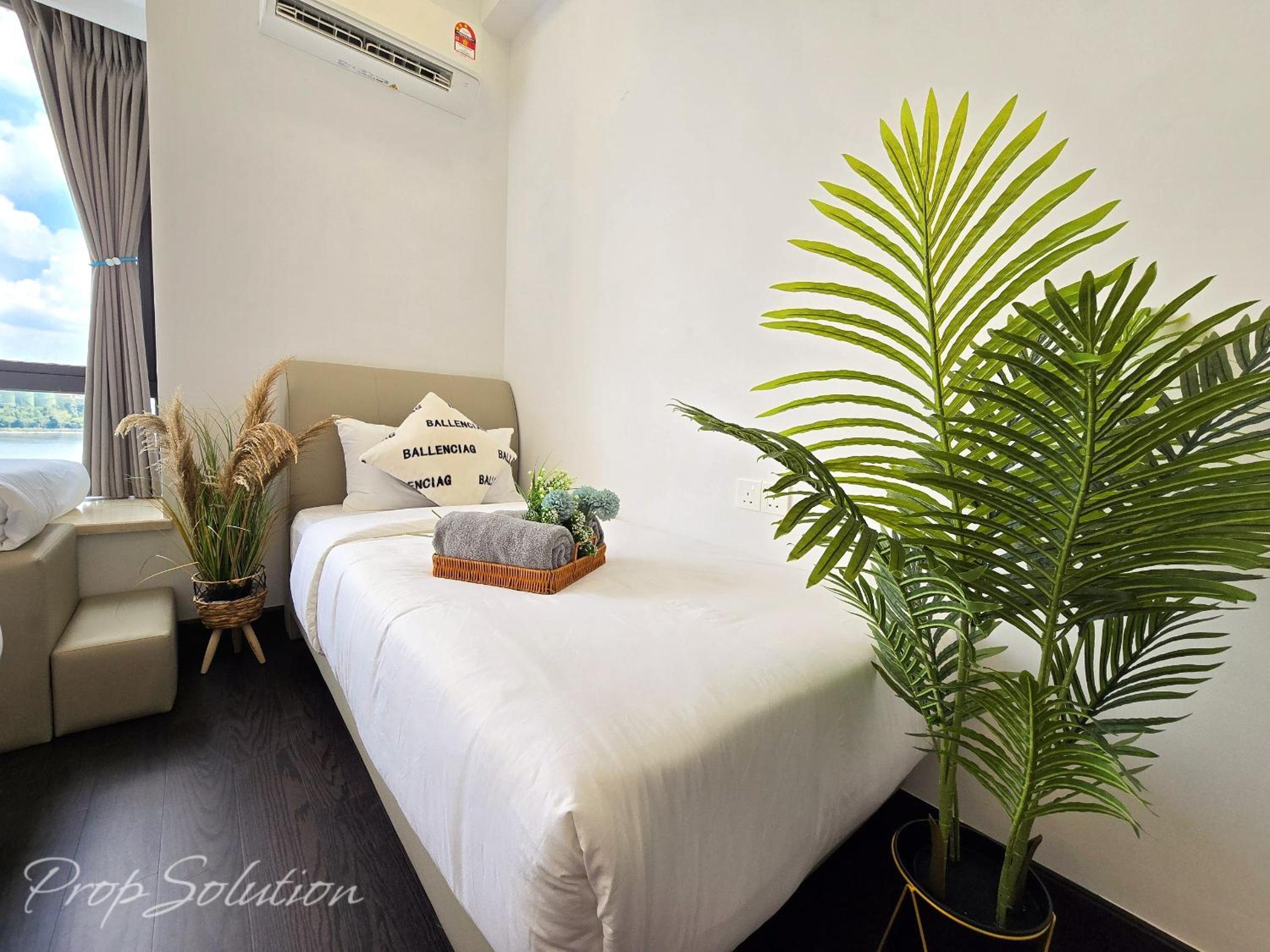 Cozy Seaview Suite Johor Bahru CIQ