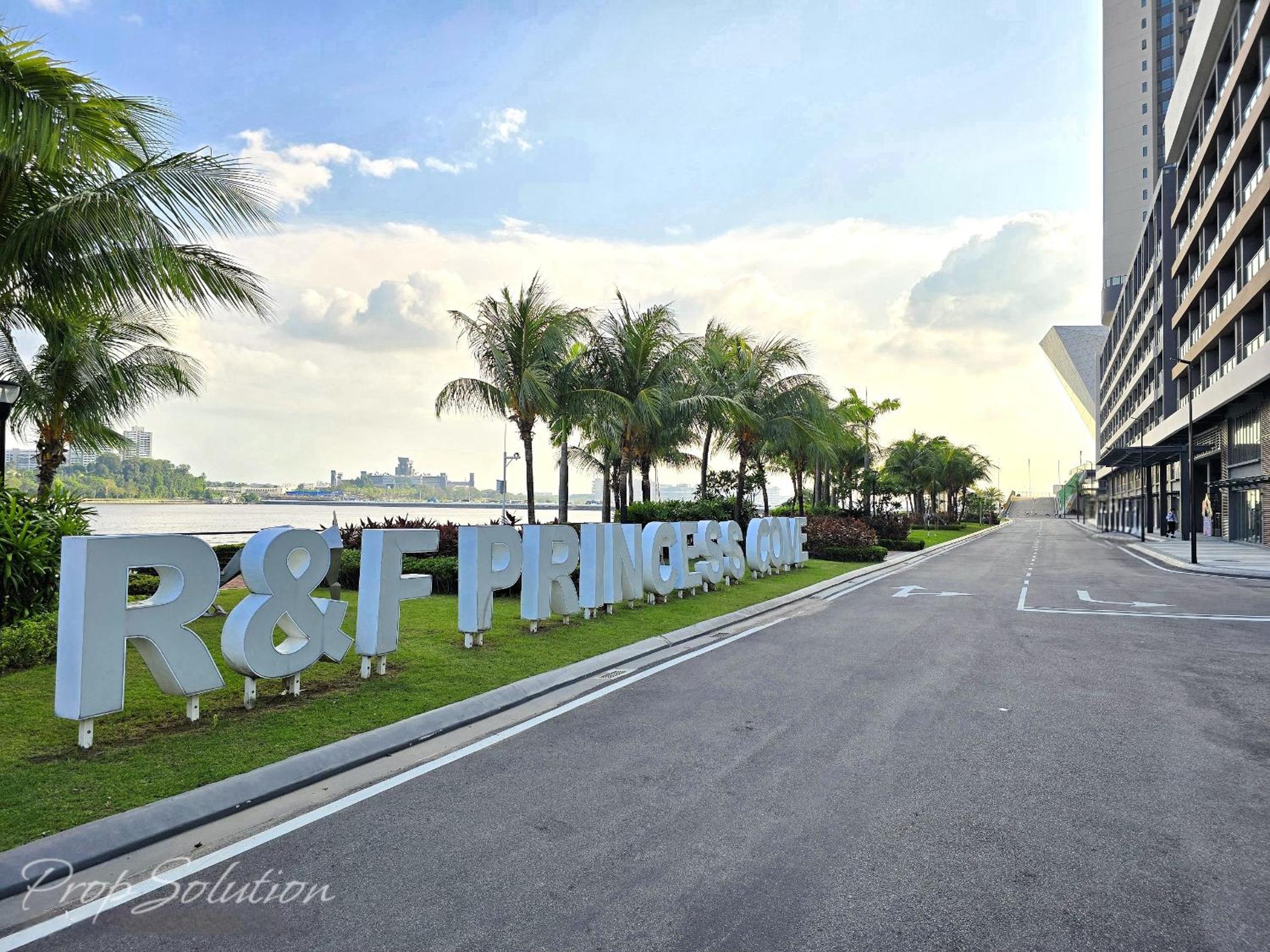 Cozy Seaview Suite Johor Bahru CIQ
