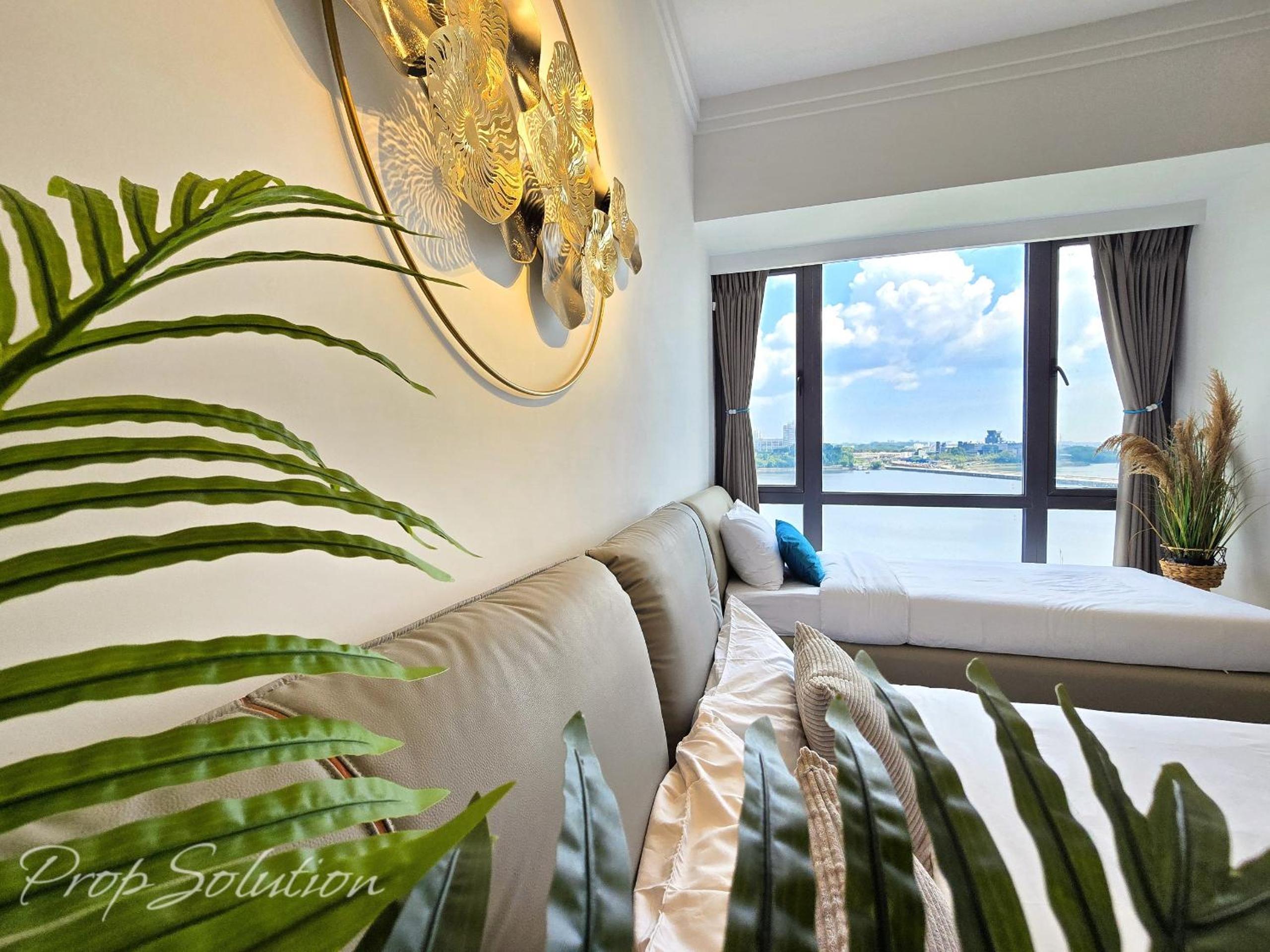 Cozy Seaview Suite Johor Bahru CIQ