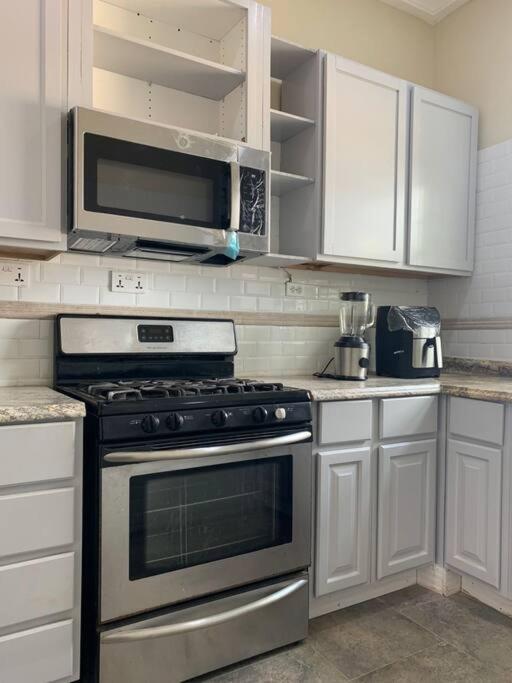 The Cozy Haven- 2 Bedroom Apartment near Spintex view 5