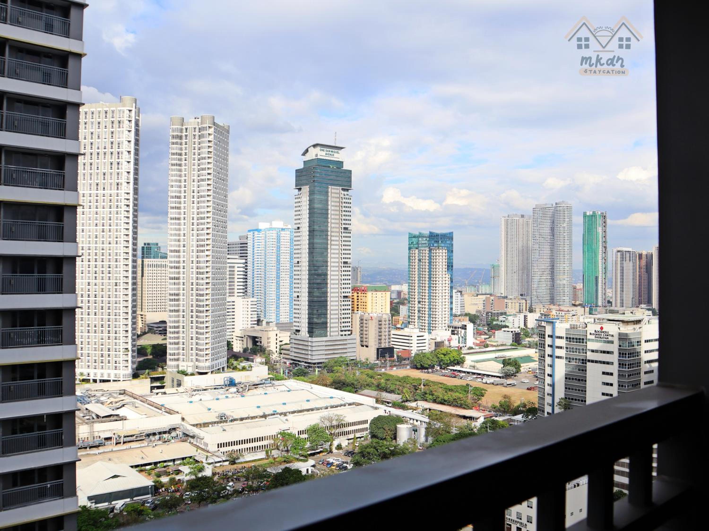 Cozy Vibrant Staycation Netflix Wifi Mandaluyong