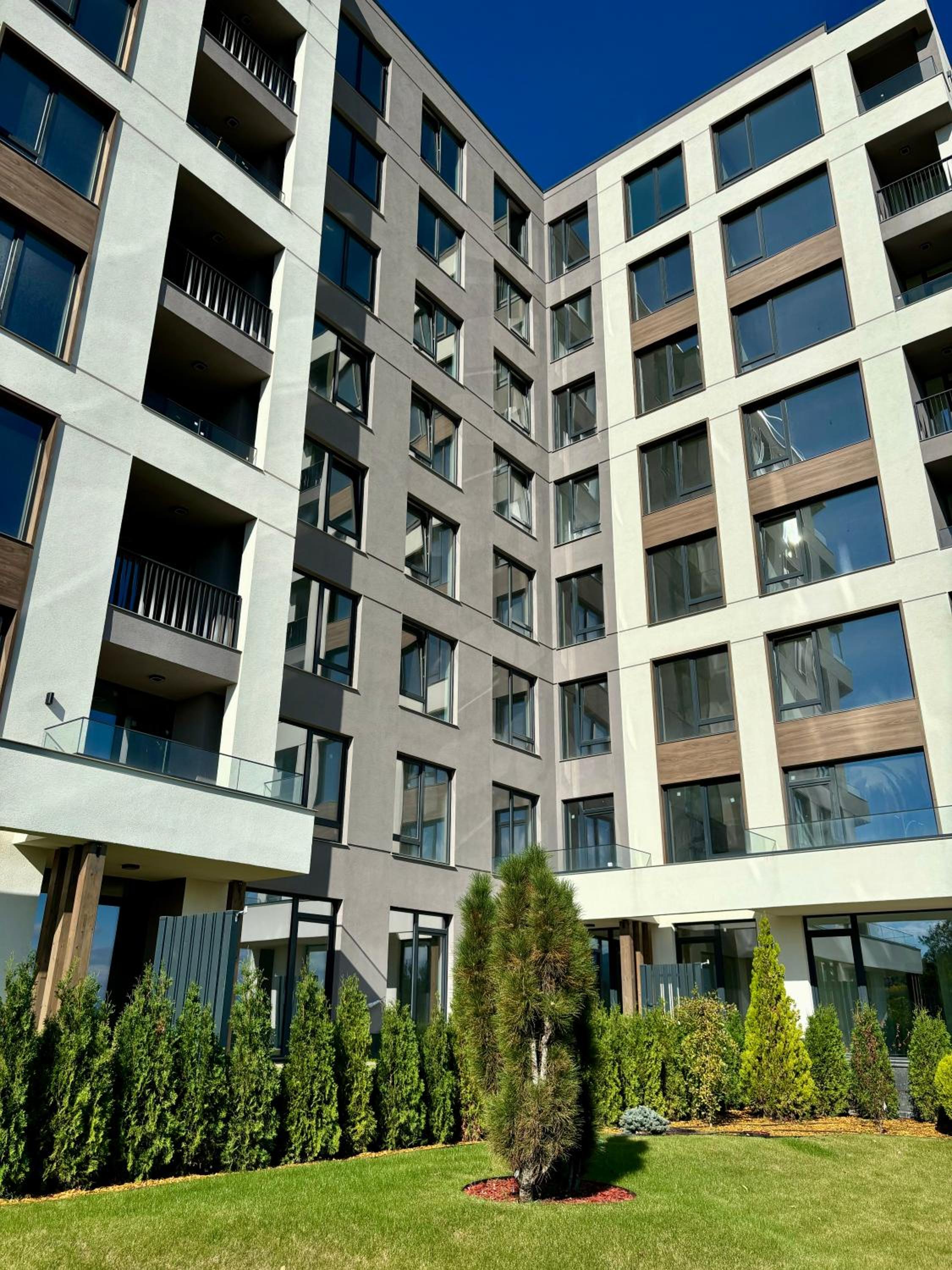 Allegra Sofia Cozy Luxury near Business Park and 10 min to Sofia airport