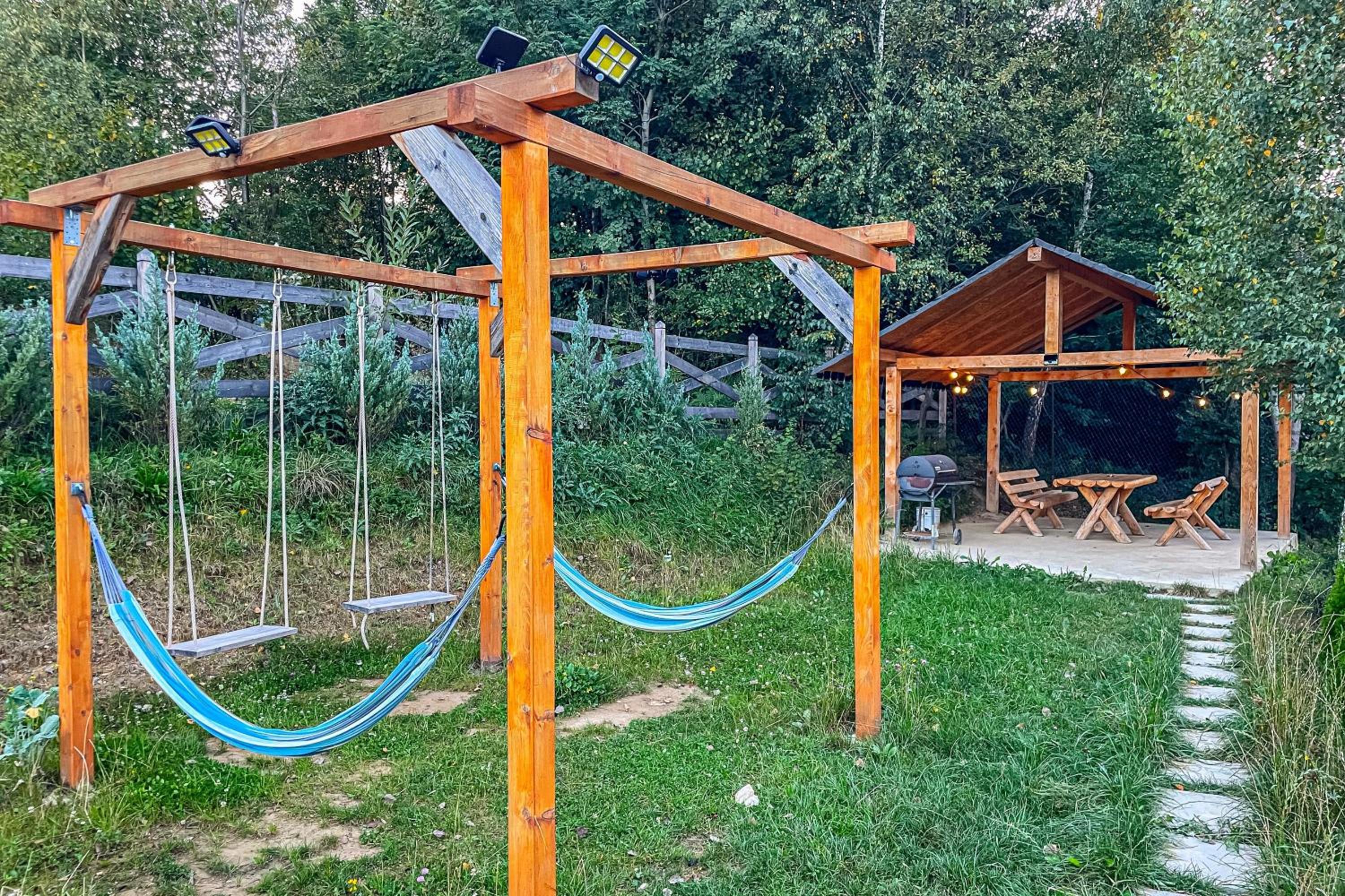 Cabana Timbernest & Hot Tubs
