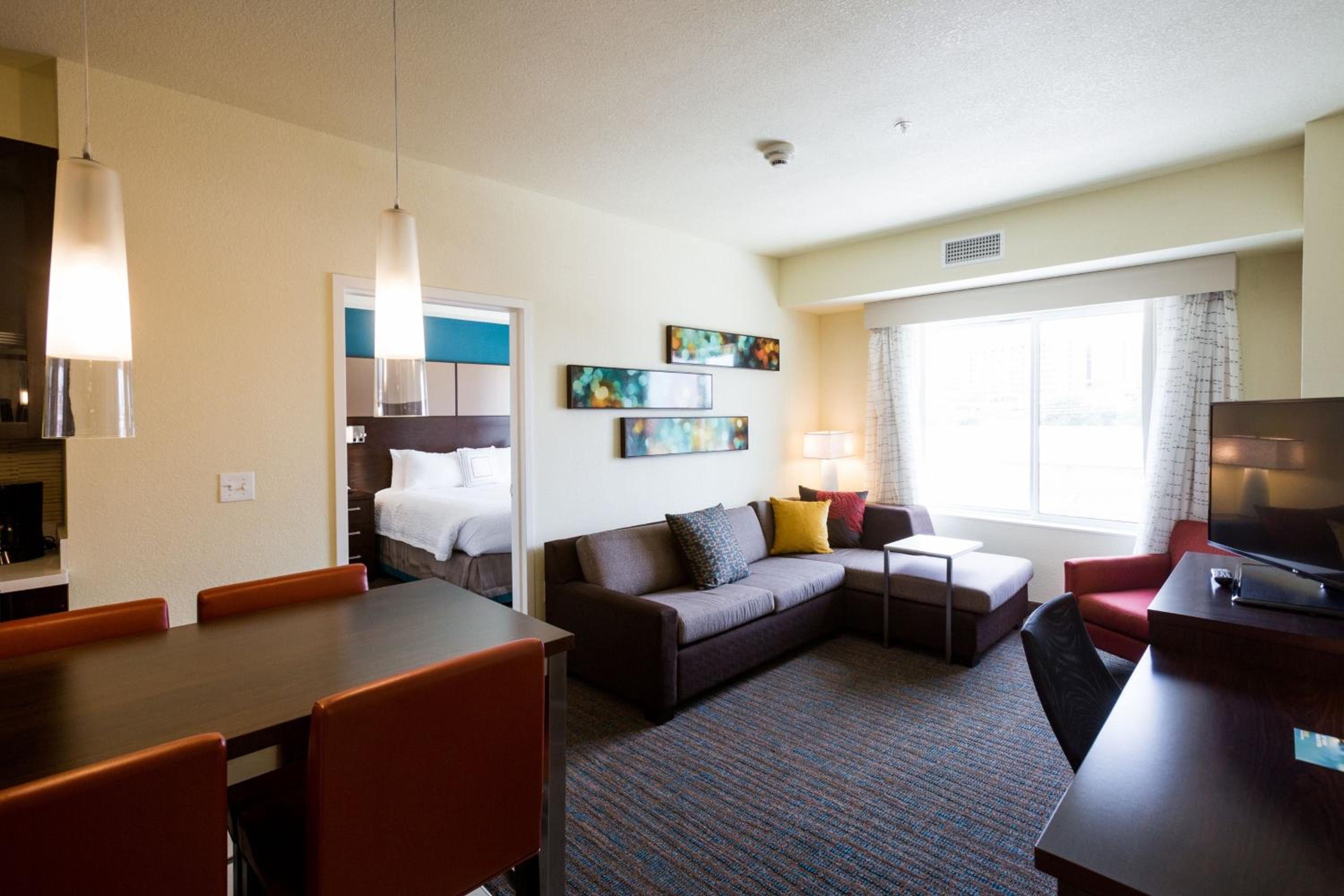 Oklahoma City Vacations - Residence Inn by Marriott Oklahoma City Northwest - Property Image 12