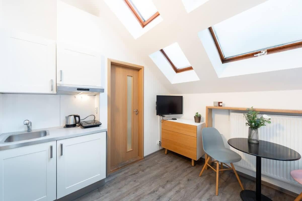 Delightful Old Town Studio