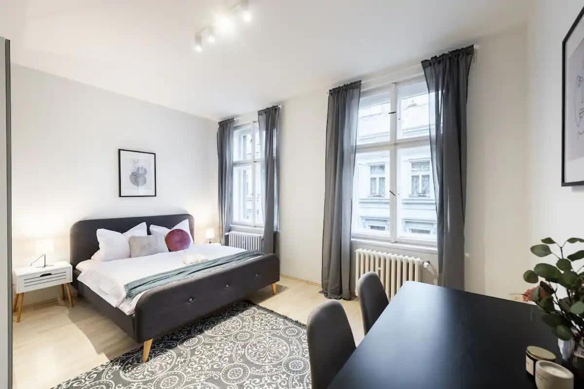 Welcoming Studio in Historic Prague