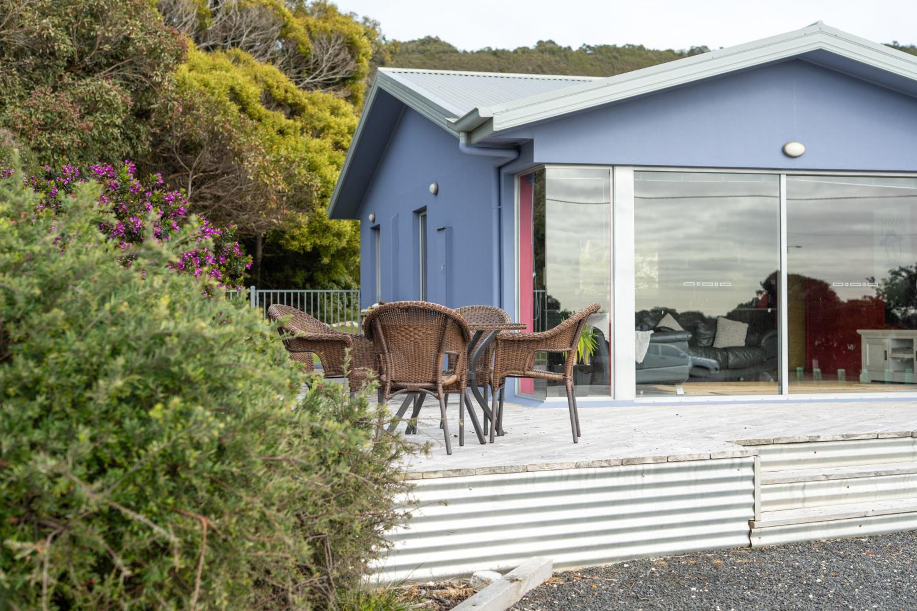 Sisters Beach Retreat