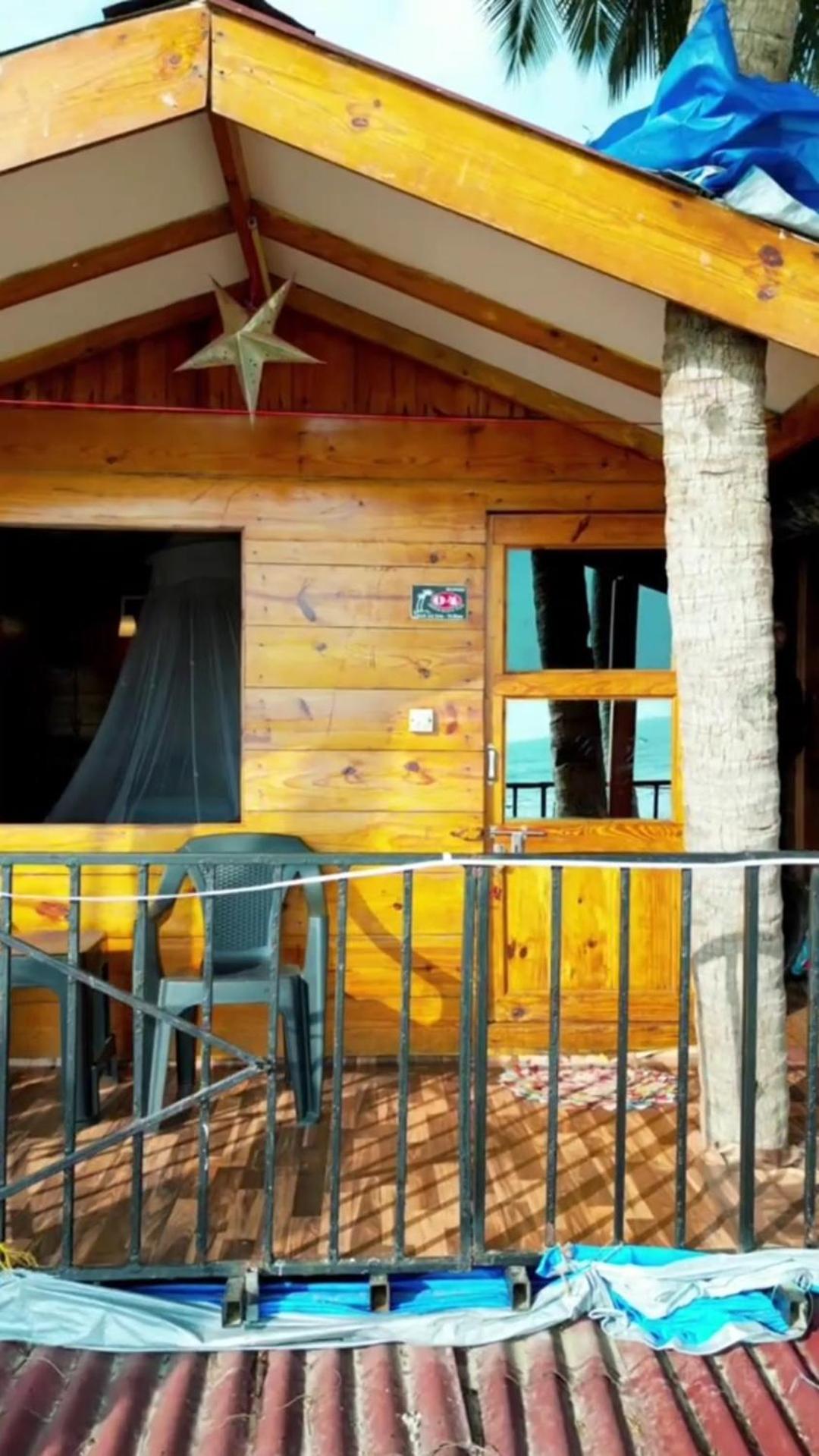 Janisha Beach Huts view 5