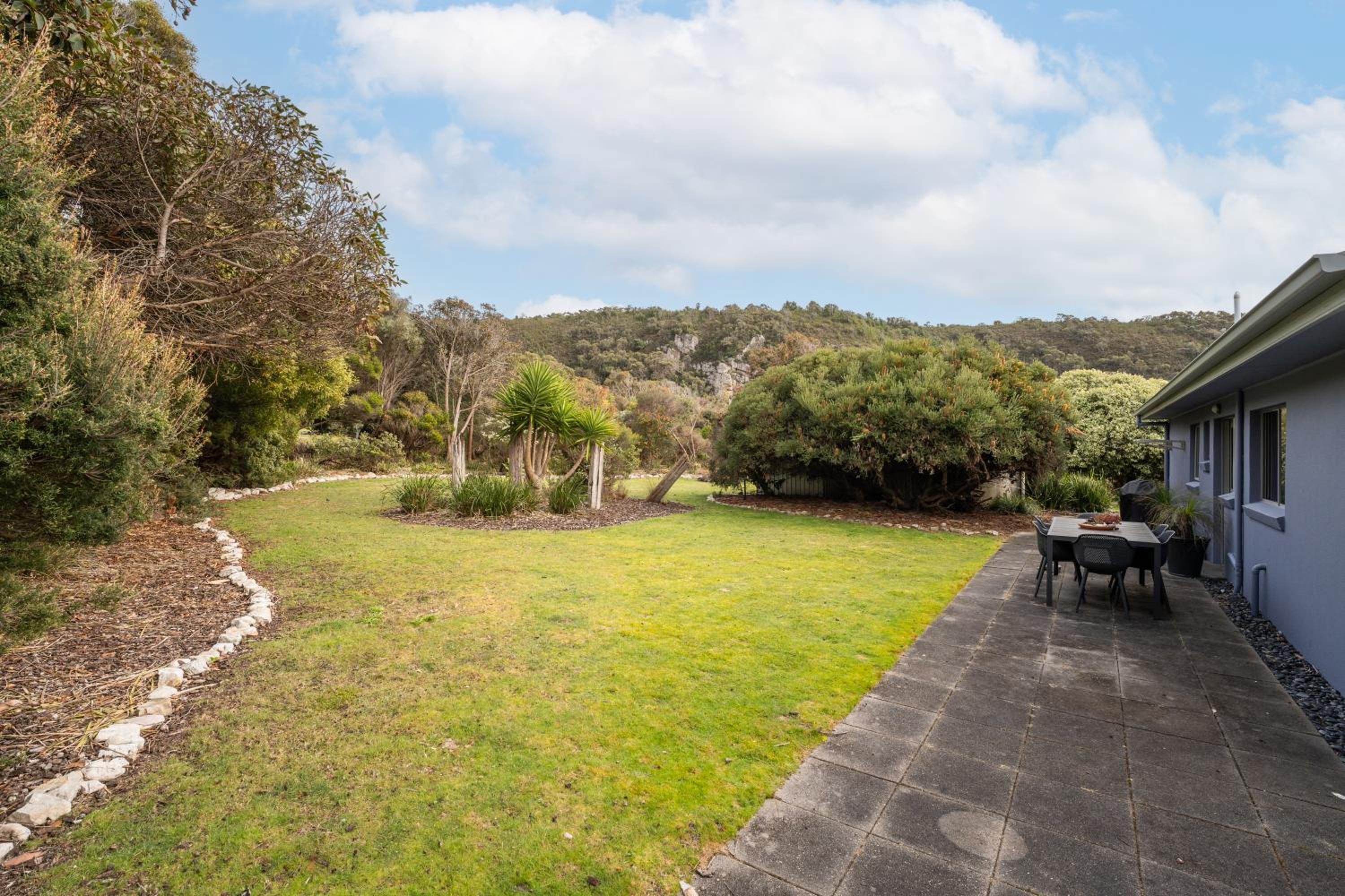 Sisters Beach Retreat