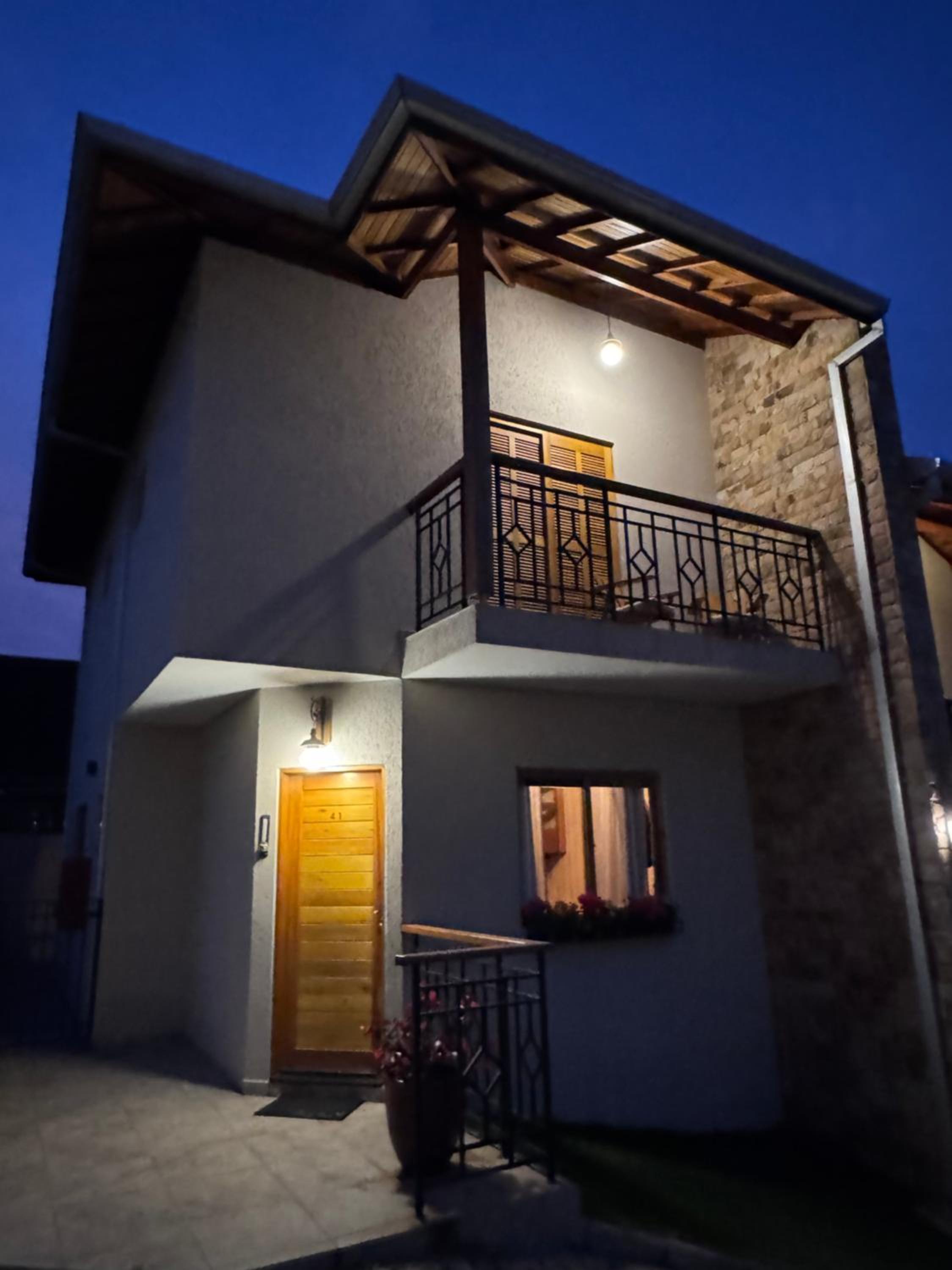 Le Cottage