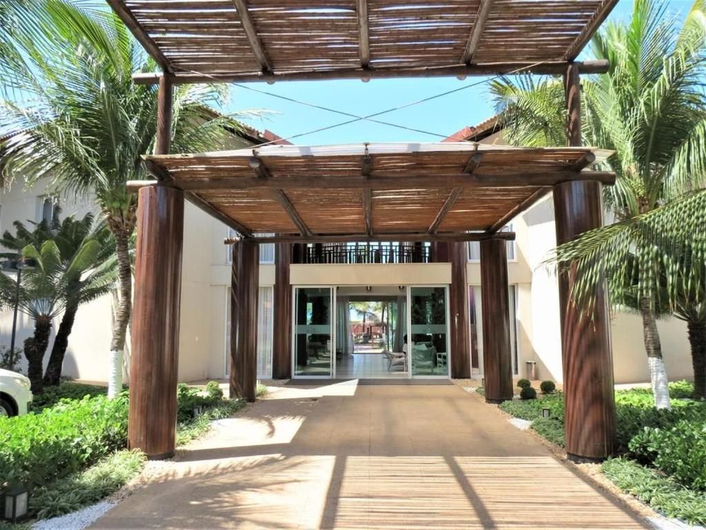 Beautiful apartment, condominium in front of the sea beach Living