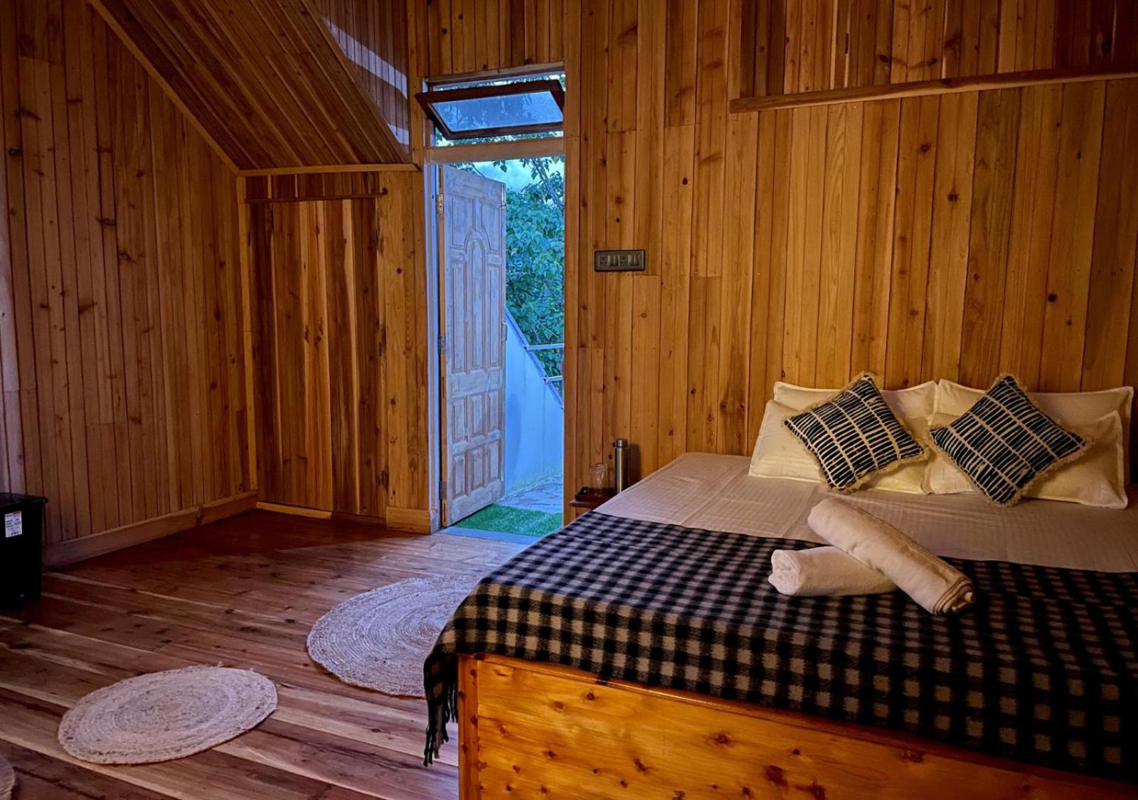Hillcrest Farmhouse - A Rural Haven in Darjeeling view 4