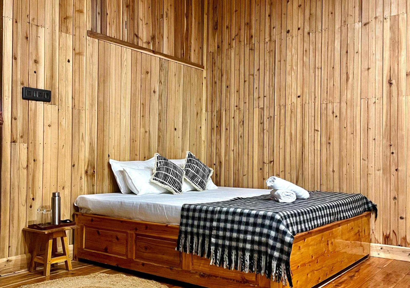 Hillcrest Farmhouse - A Rural Haven in Darjeeling view 3