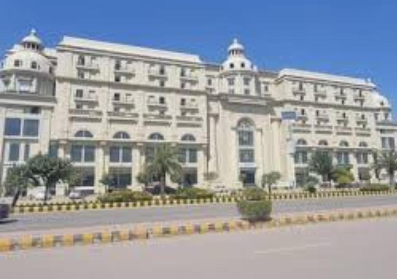 Gulberg Heights