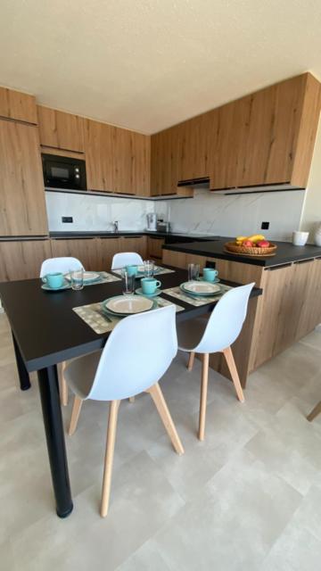 Belle Rive - Super Modern Apartment with Sea View T12