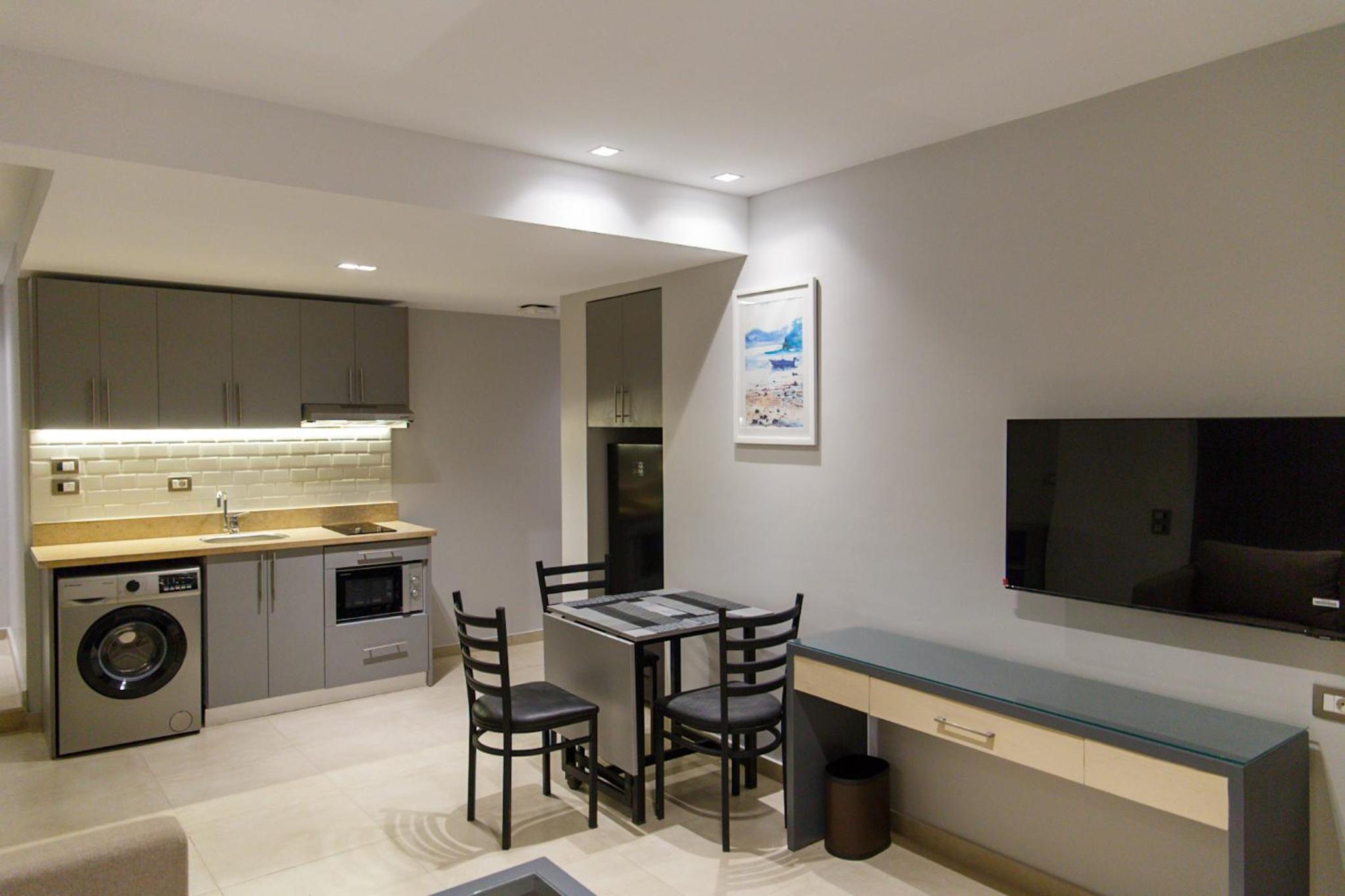 Rhactus House San Stefano