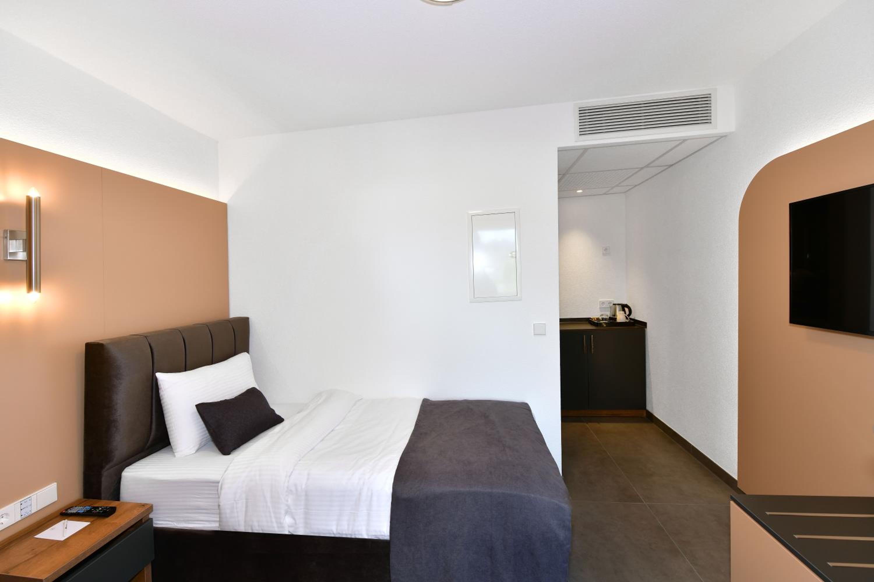 Korki's Motel
