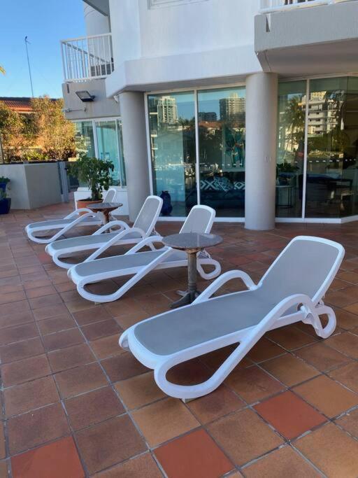 Surfers Paradise Penthouse & Rooftop with city views