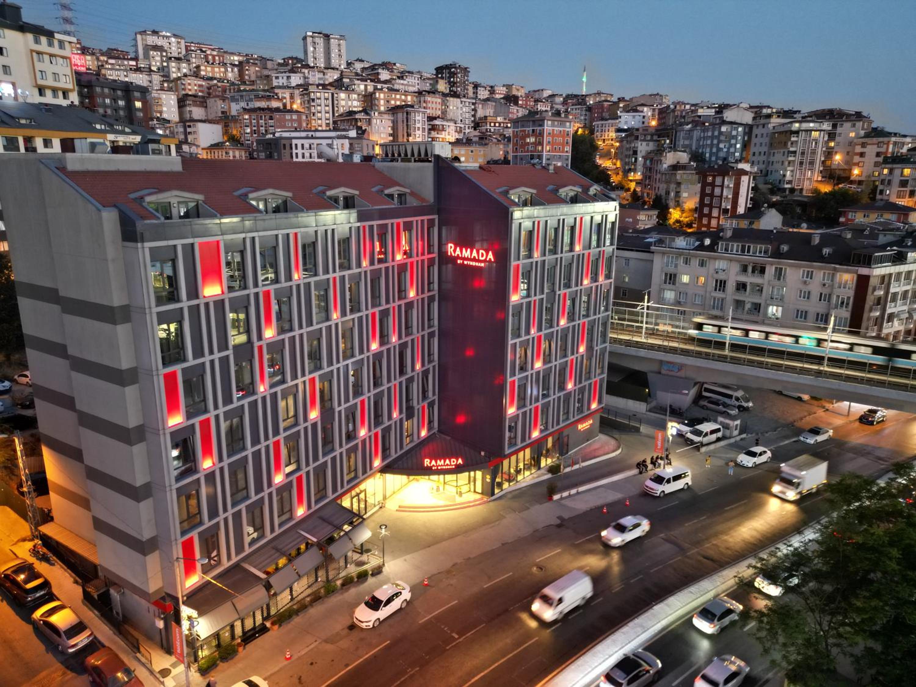 Ramada by Wyndham İstanbul Alibeykoy - Image 72