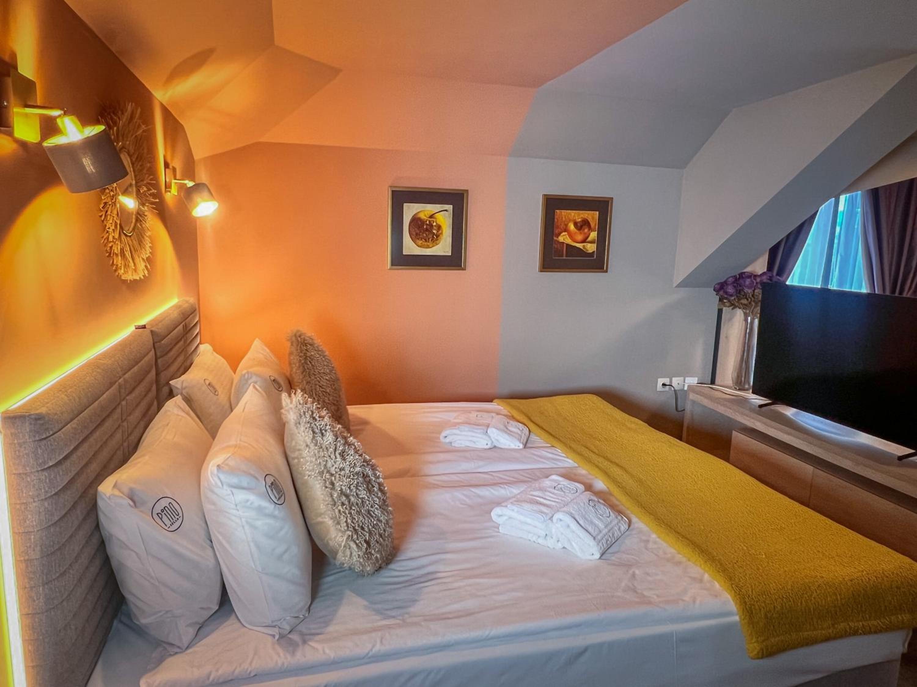 Pino - Villa, Casa, Cucina е Terrazza