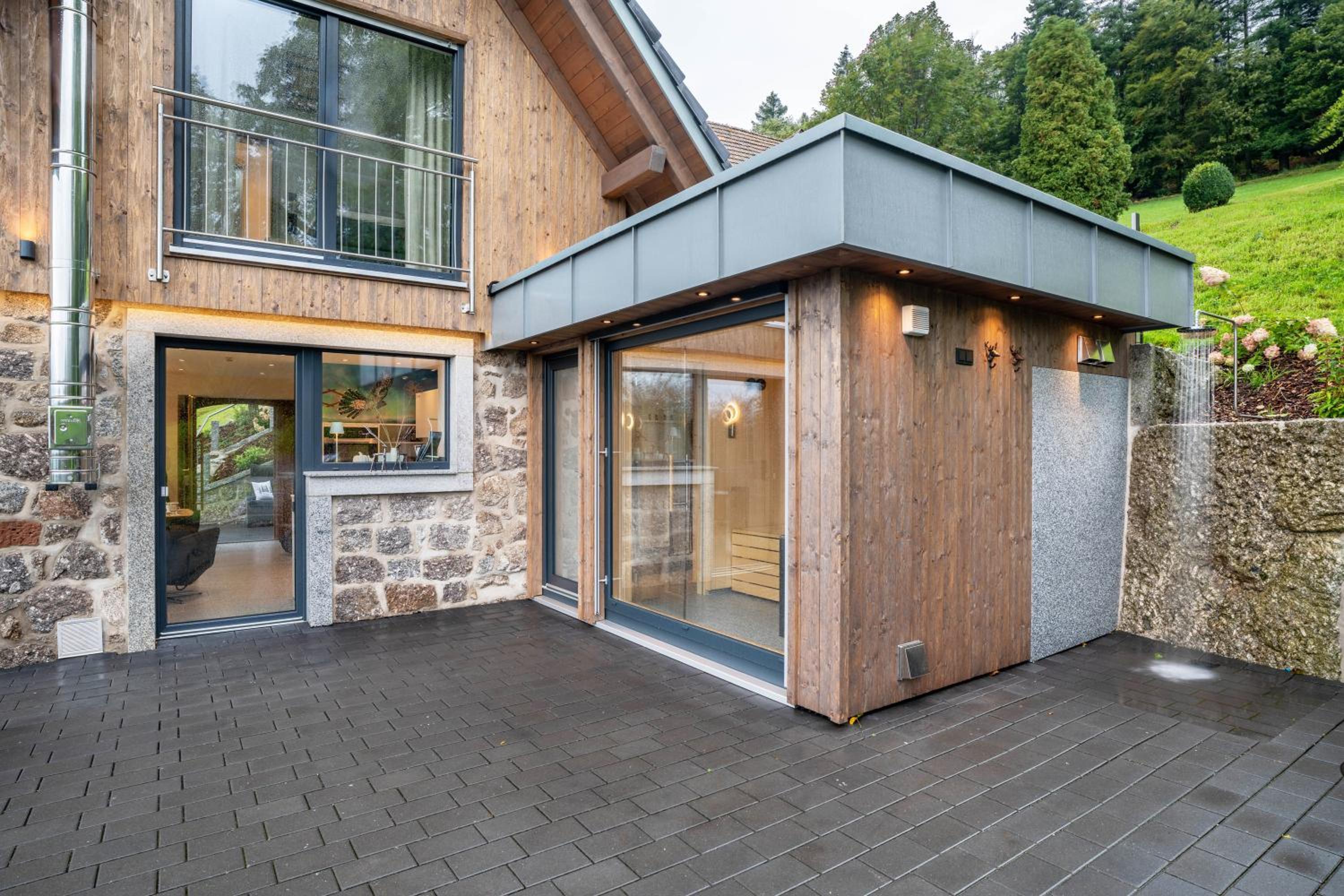 Waldlux Luxus-Chalet Brennhus