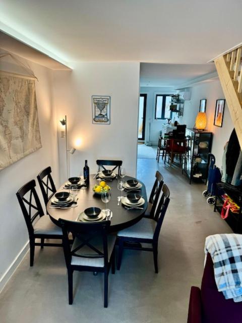 Charming Stylish House w Mezzanine and Terrace view 3
