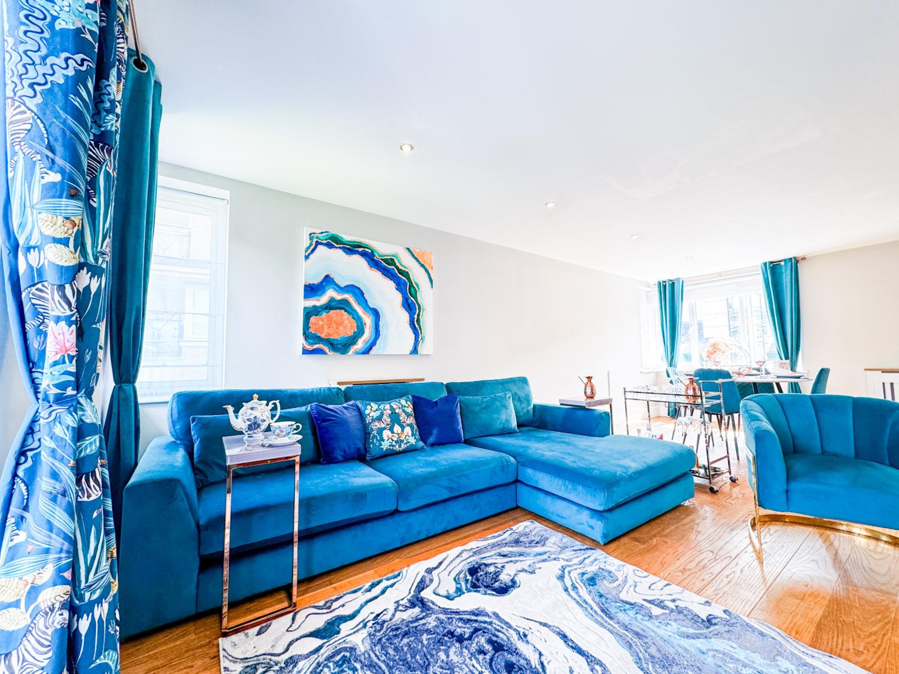 THAMES View Cyan Richmond, FREE GYM, VERY HIGH-SPEED Wi-Fi, PARKING