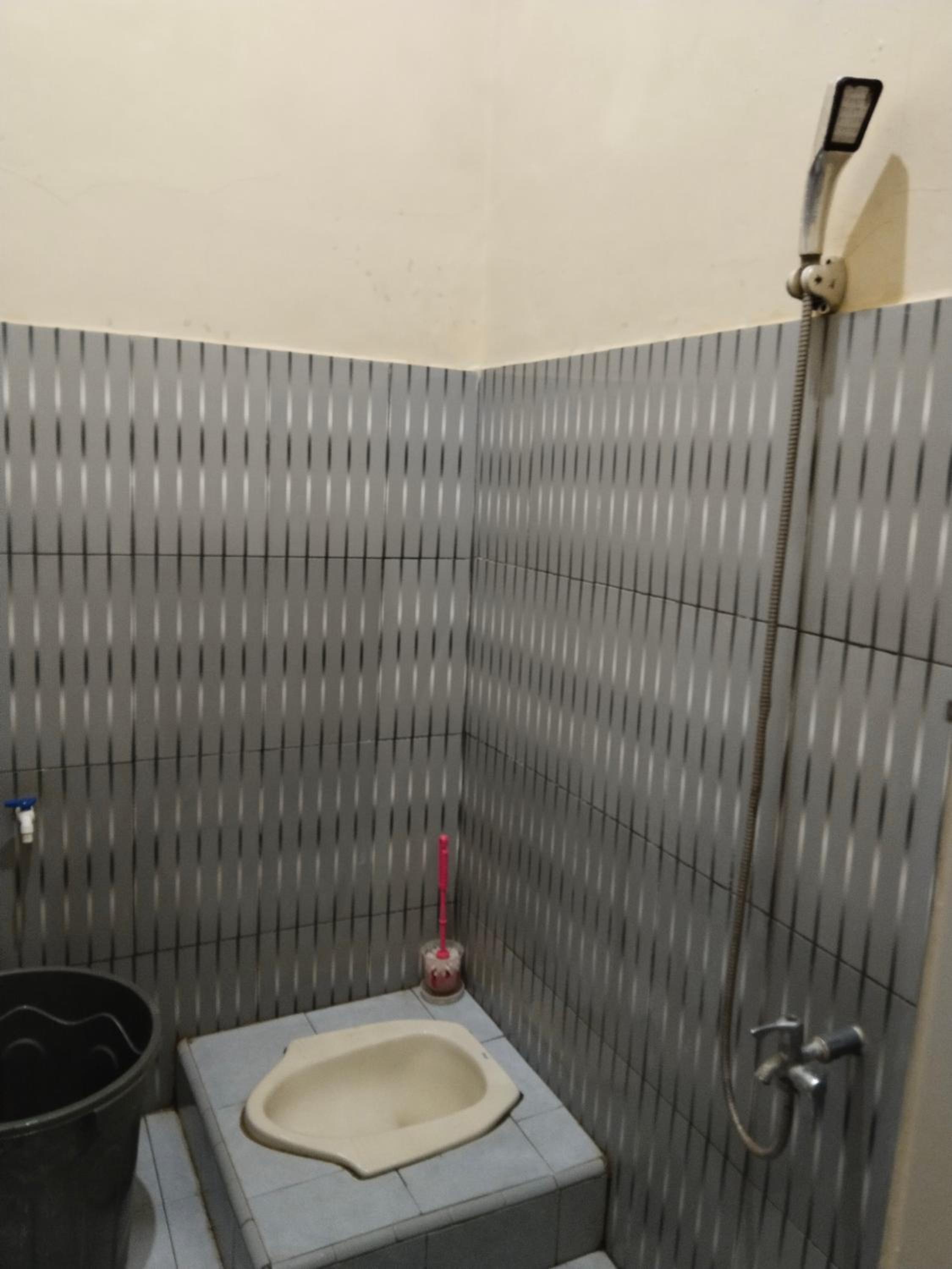 Ayna Guest House Syar'i Indramayu view 4