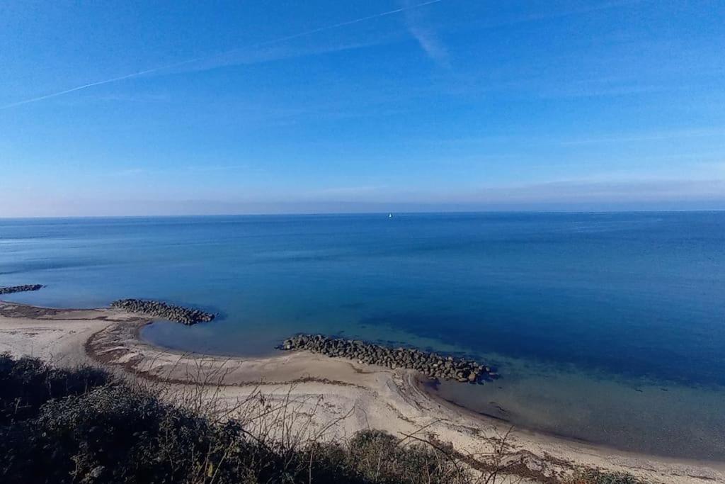 Tisvildeleje 300 m to beach 220m2 Architect House