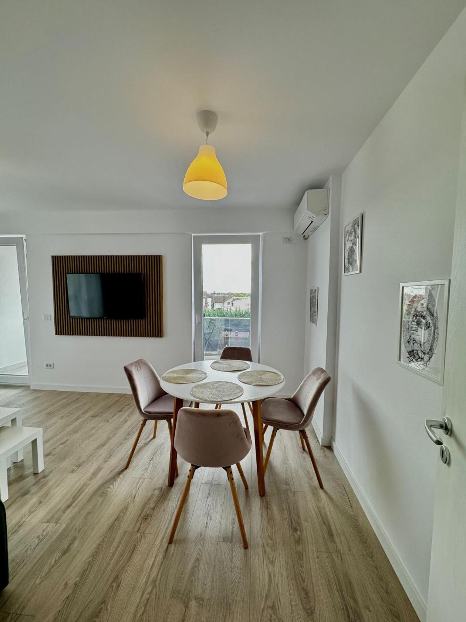 Myhouse 1