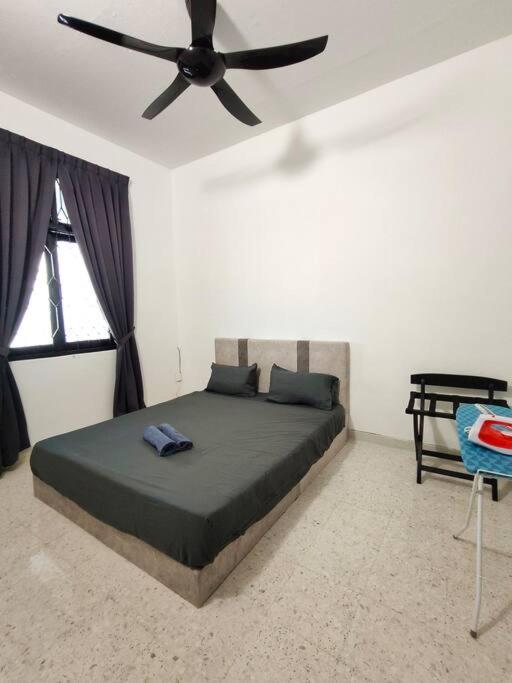 JB Town Centre Tasek Family Homestay 6 Bed 12 Ppl