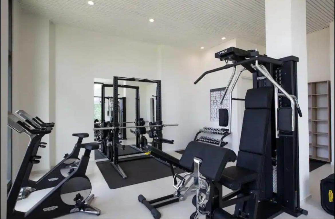 B1401 - Fourteen at Mullet Bay, Luxurious and Cosy 2bed apartment with the sea view view 5
