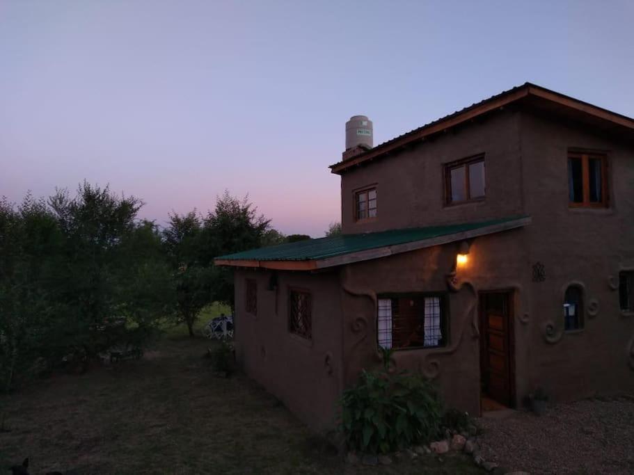 Cabaña El Colibri en Villa Amancay