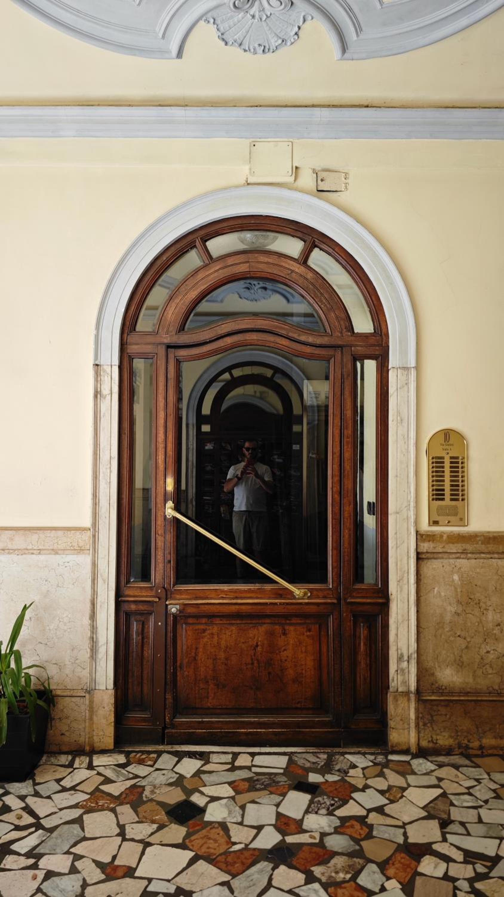 Photo 12
