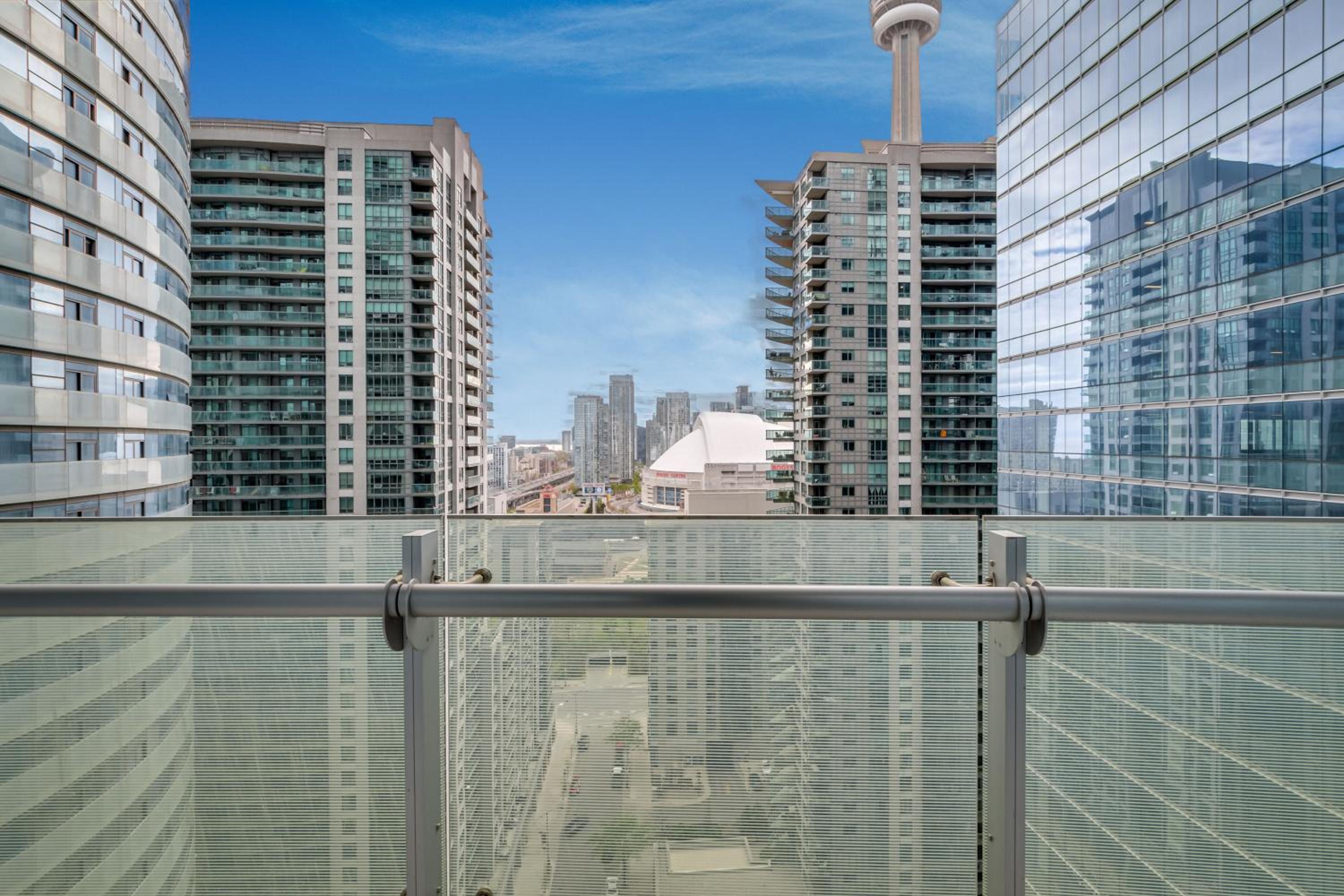 York Suites 6
