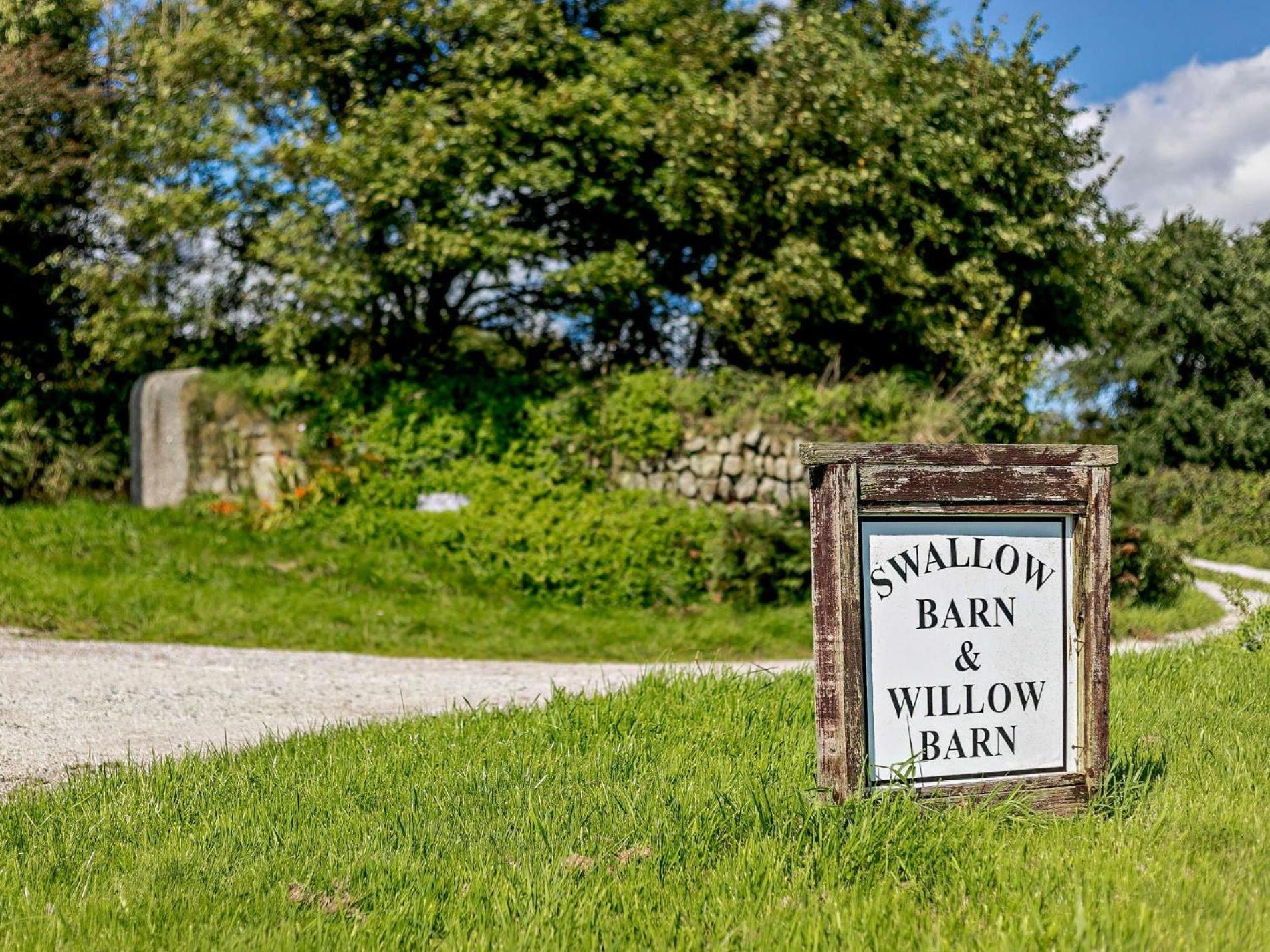 3 Bed in Falmouth oc-conwi view 2
